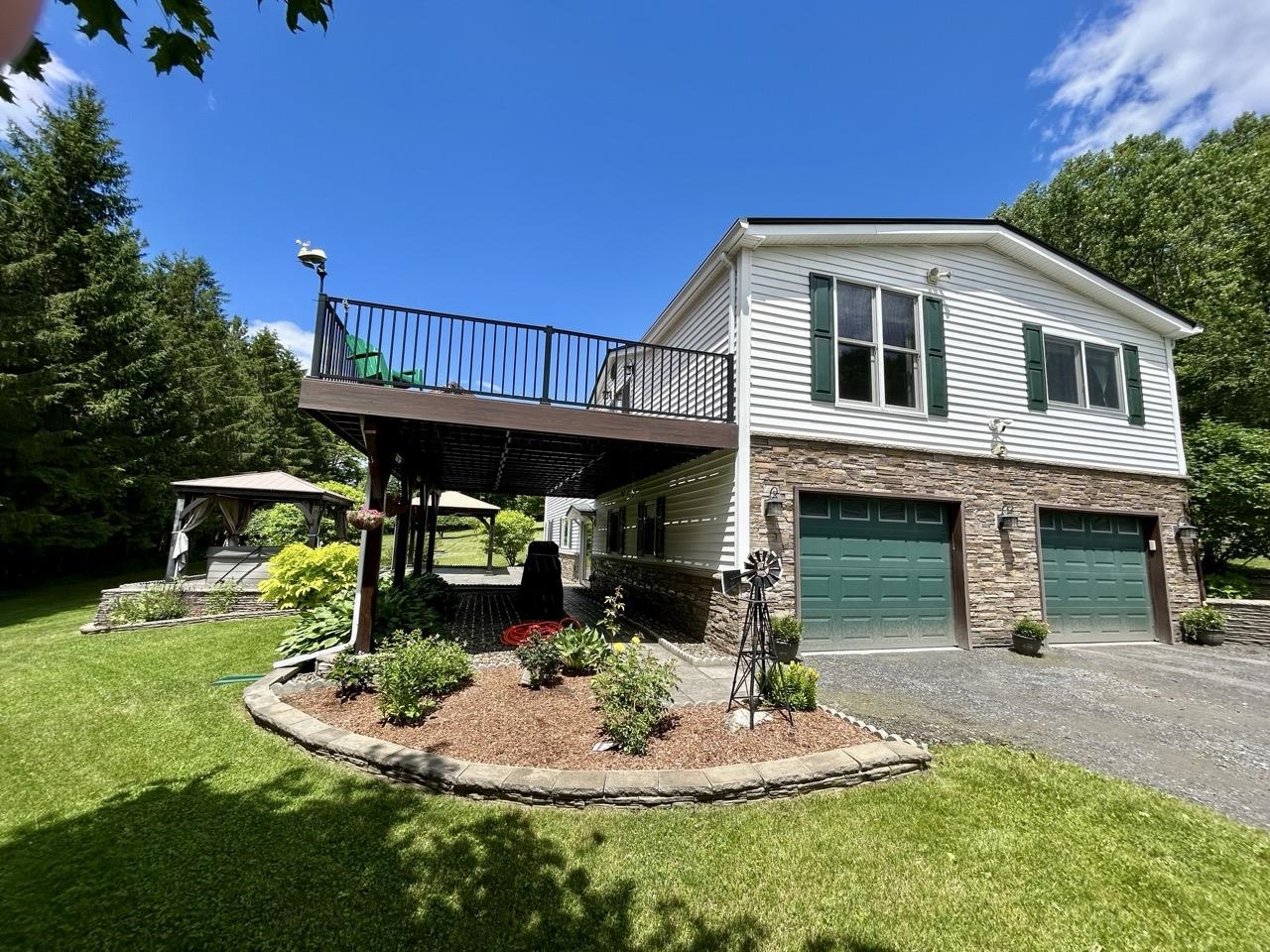 1019 Hebard Hill Road Property Photo 1