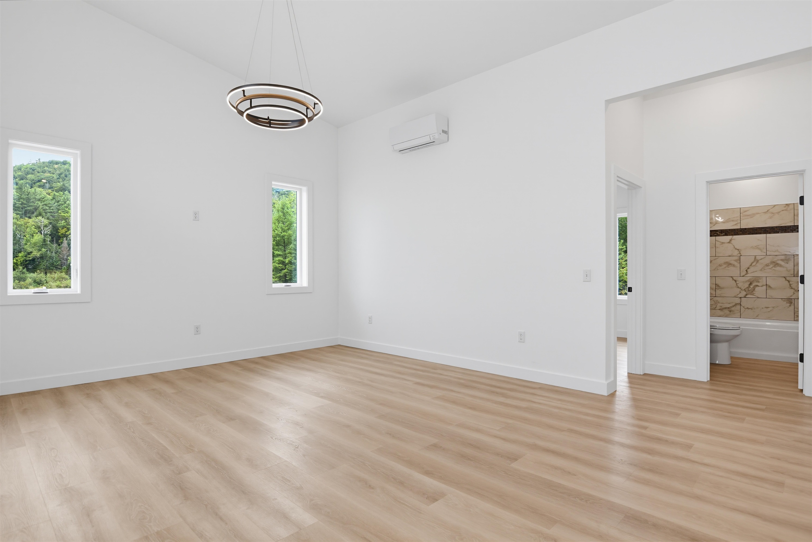 38 Jacobs Lane Property Photo 18
