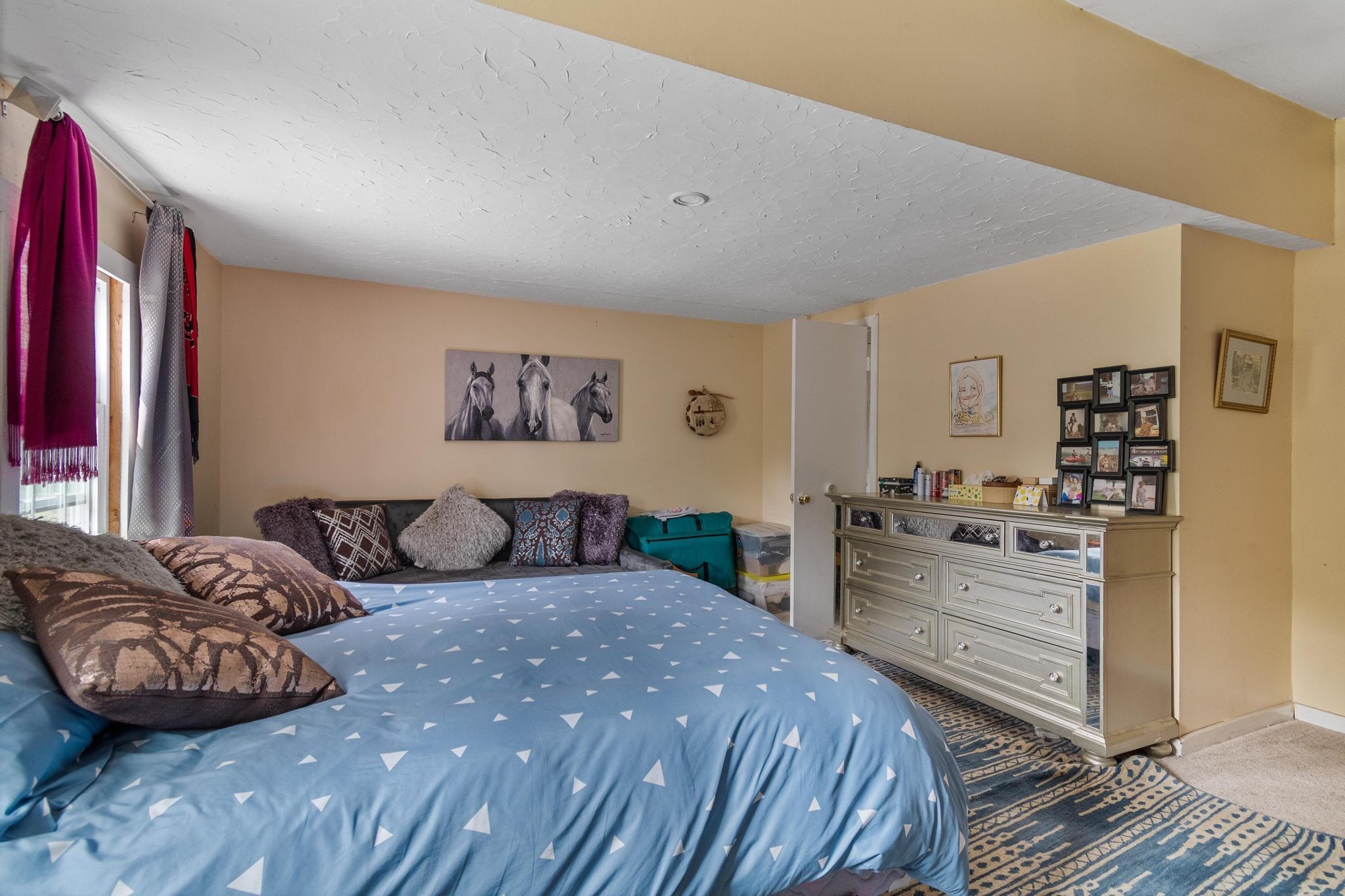 6493 Dorset Street Property Photo 32