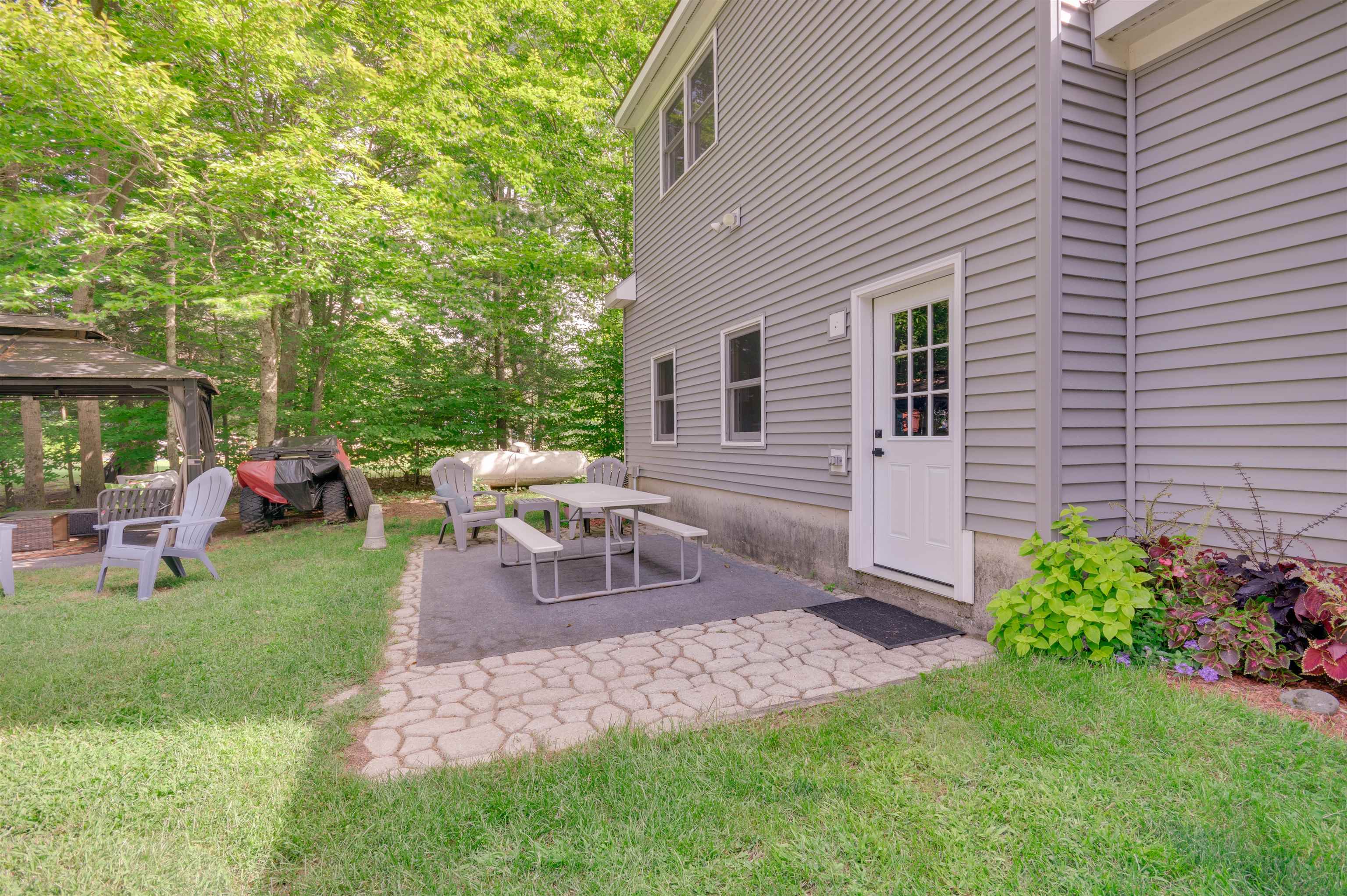 82 Learned Drive Property Photo 5