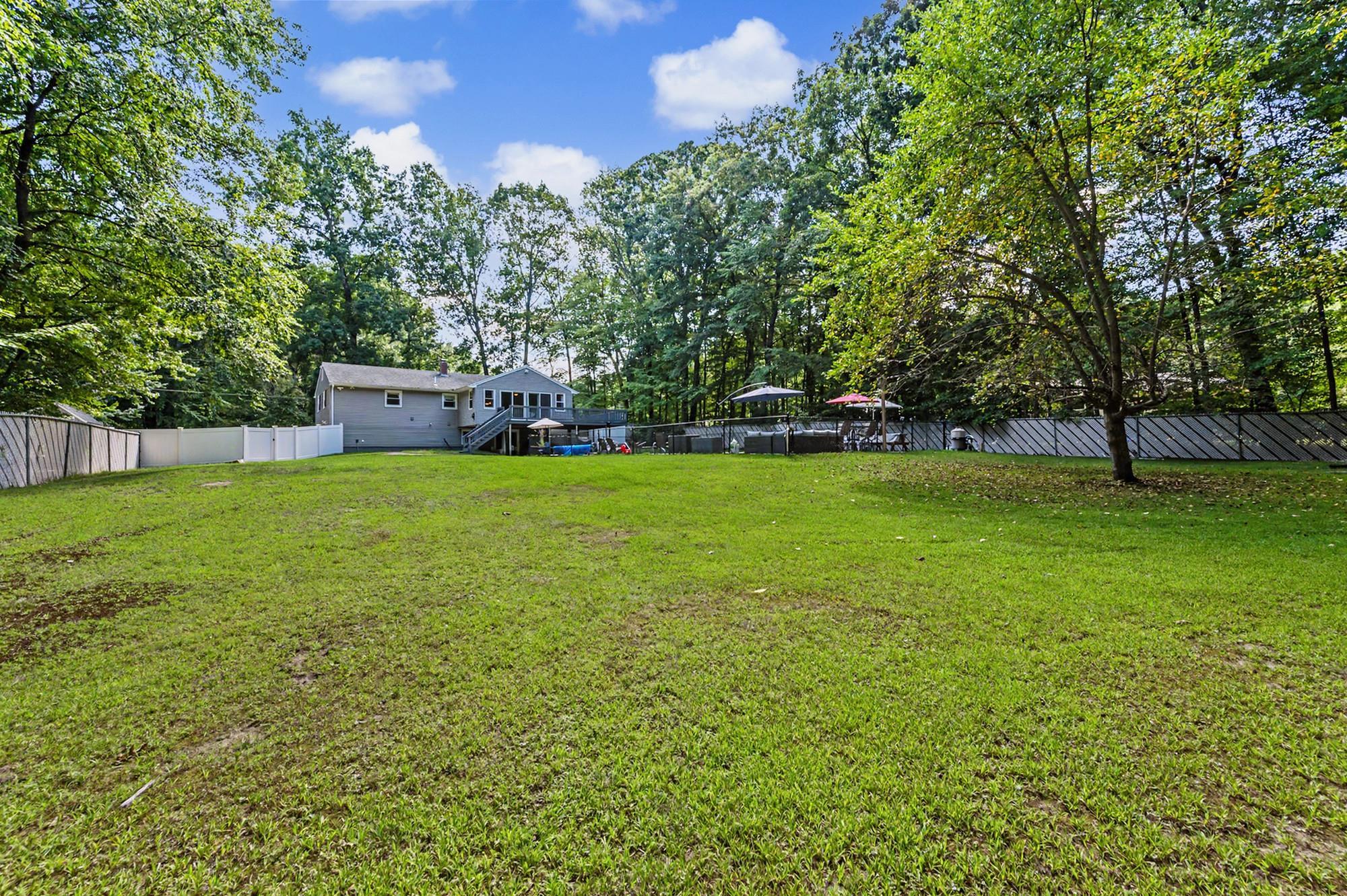 26 Hawthorne Drive Property Photo 32