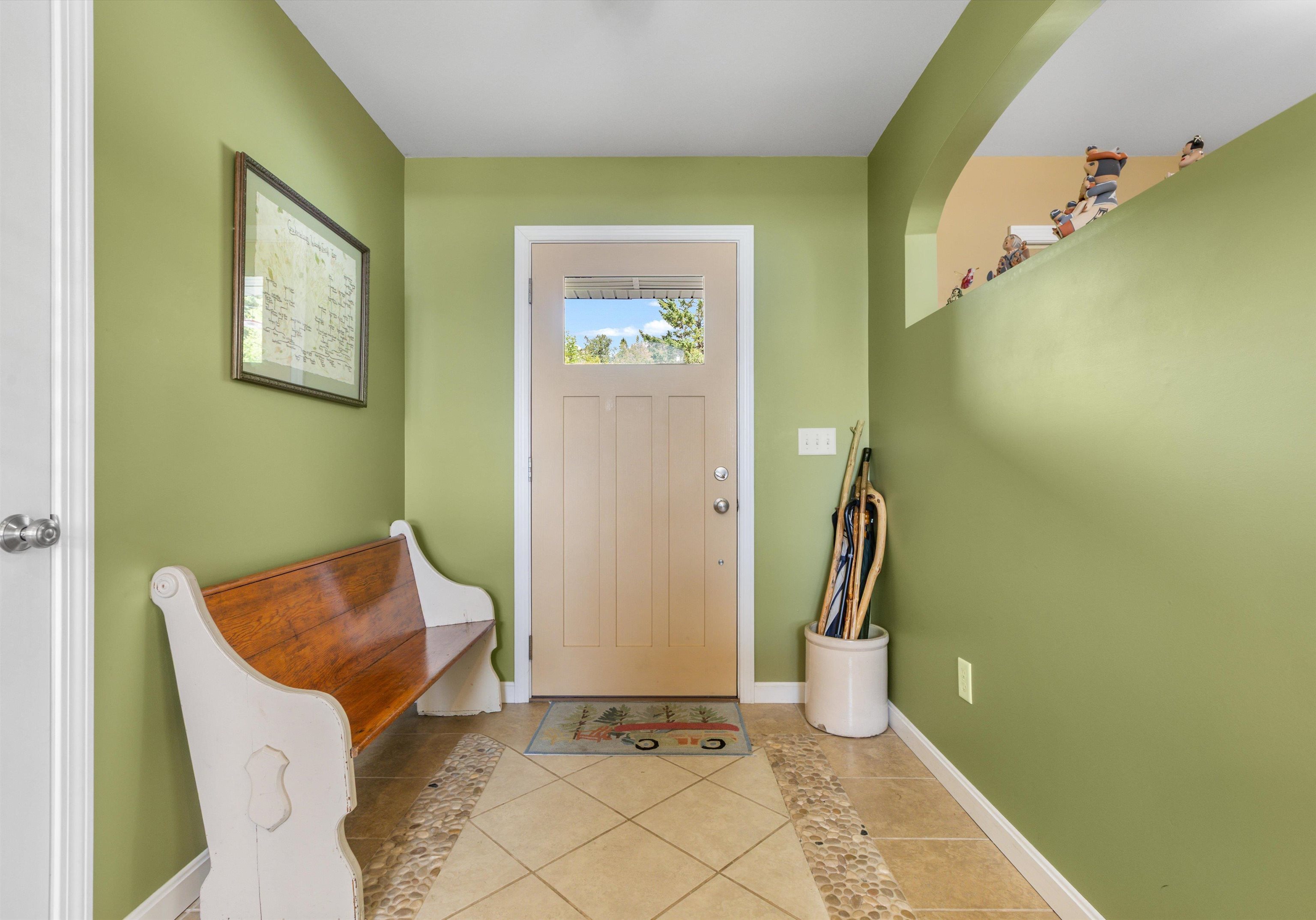 408 Dubray Road Property Photo 10