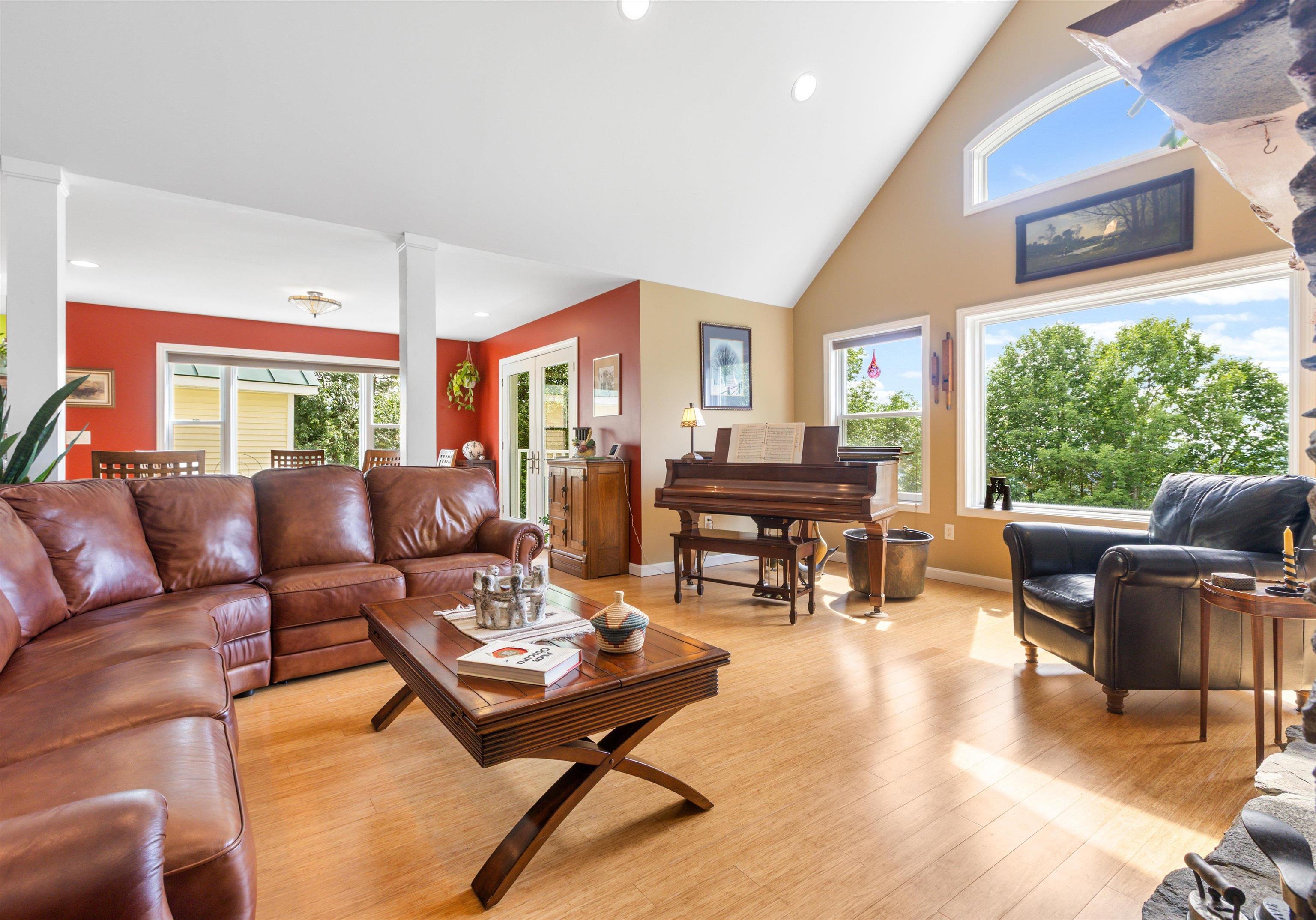 408 Dubray Road Property Photo 13