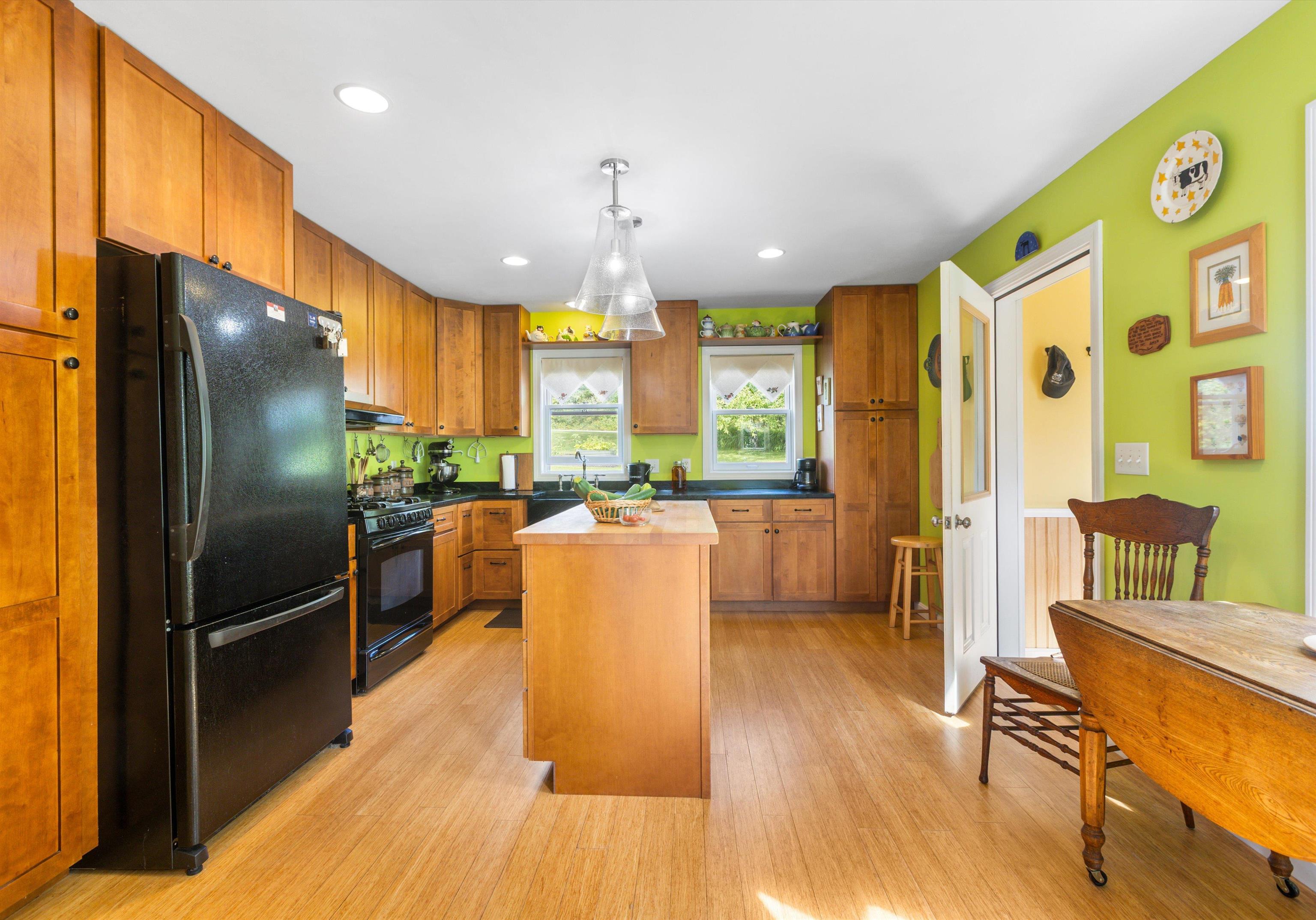 408 Dubray Road Property Photo 18