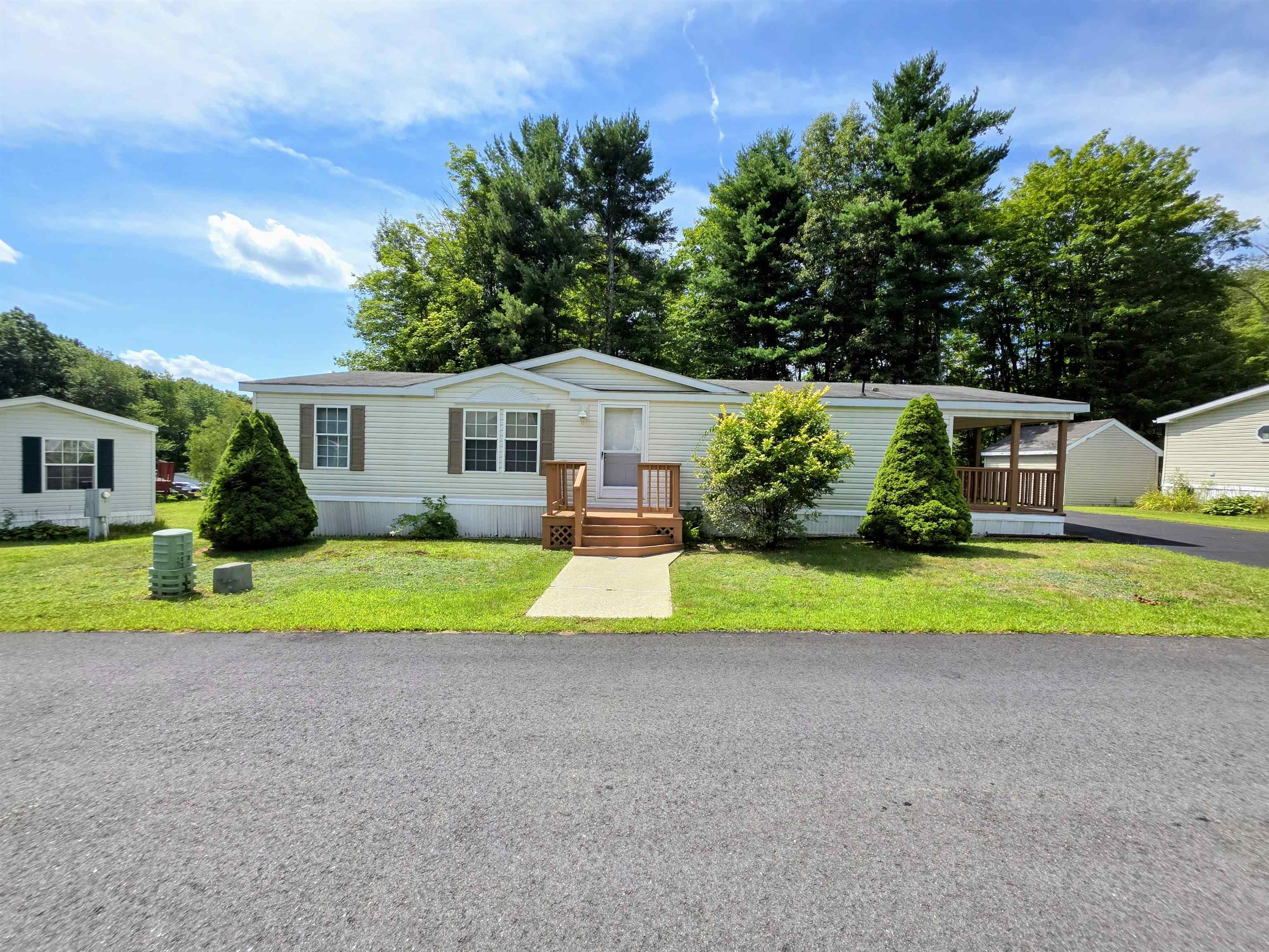 56 Deer Run Lane Property Photo 1