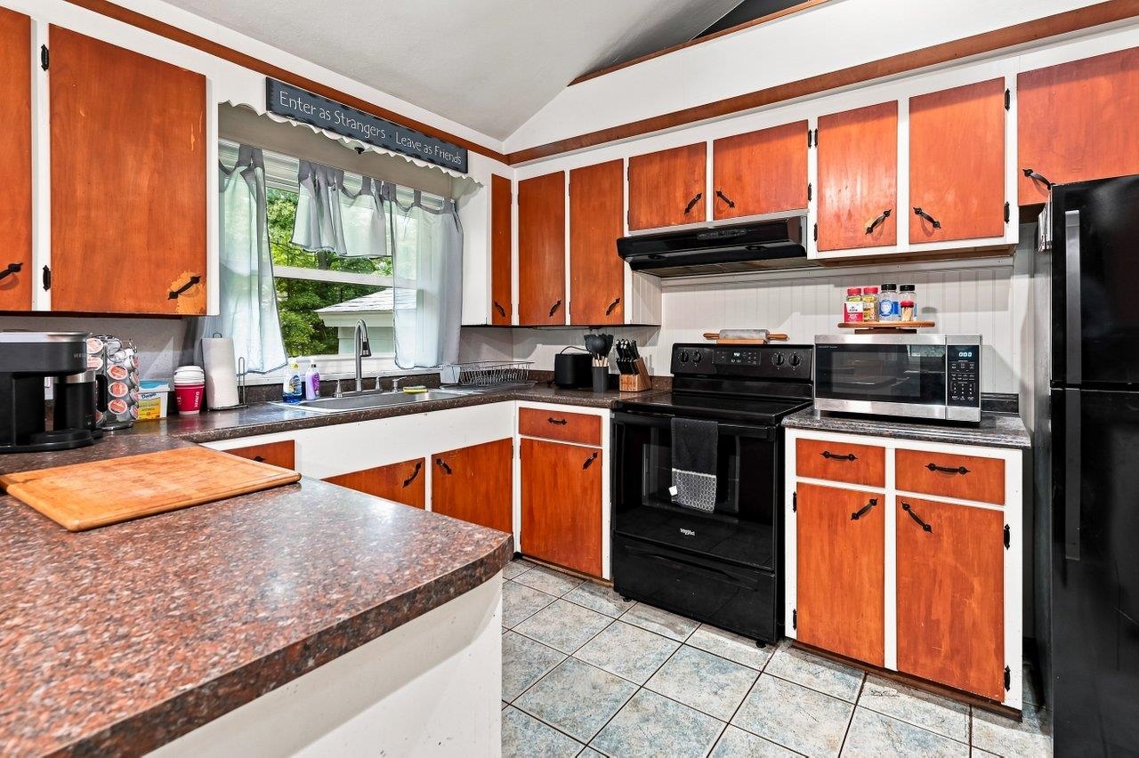 143 Long Hill Road Property Photo 15
