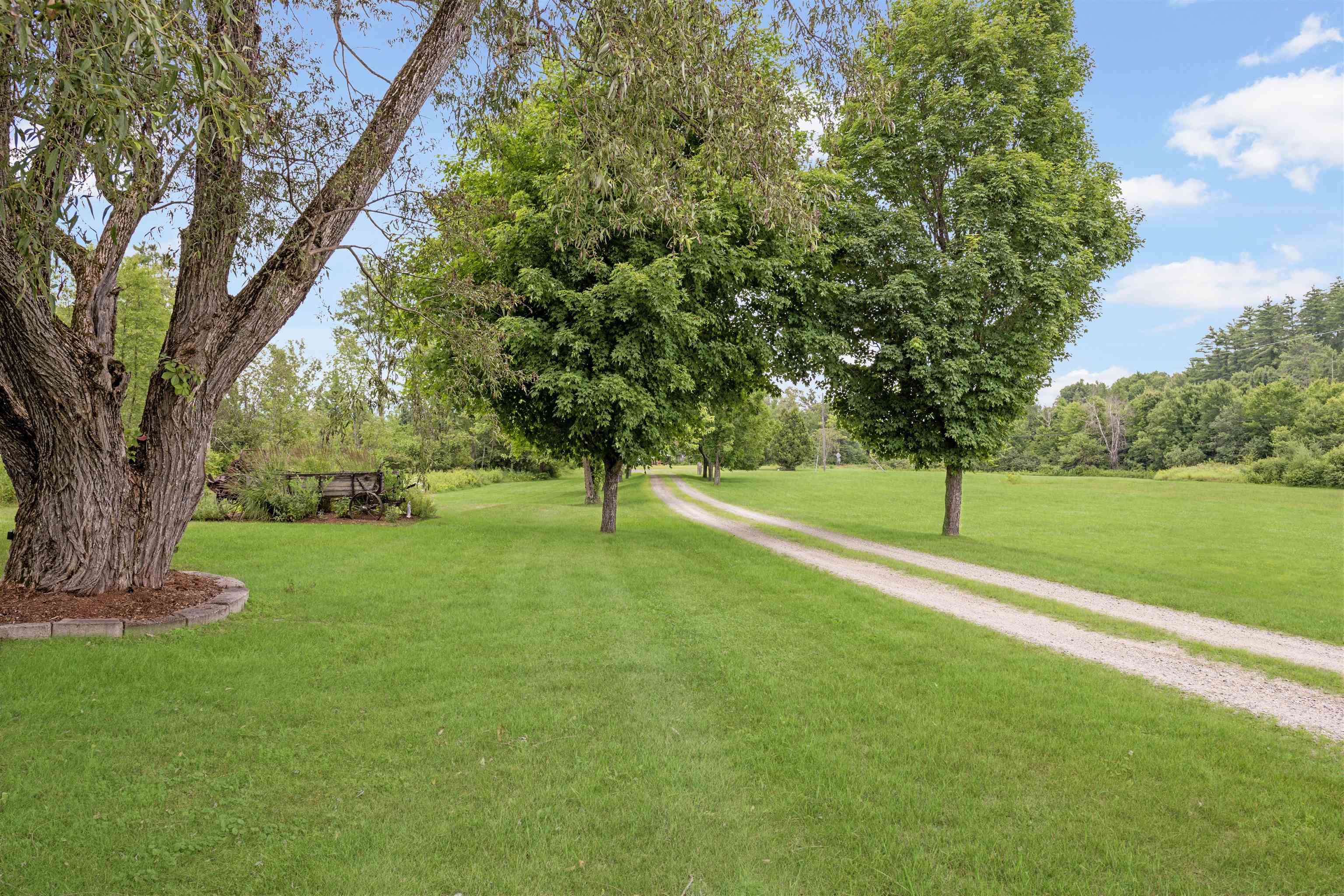 512 Elm Street Property Photo 1