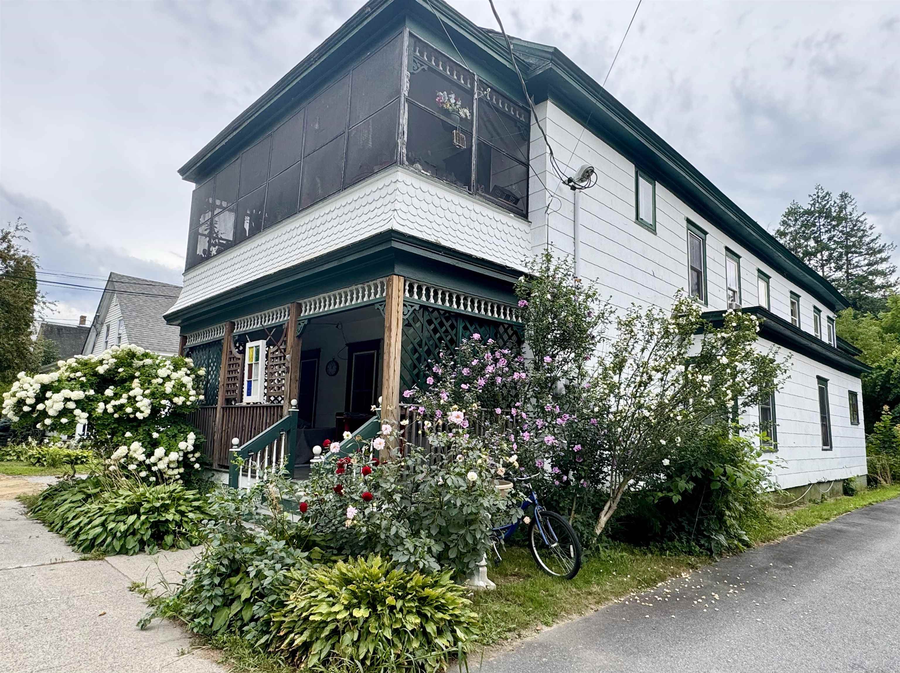 30 Green Street Property Photo 1