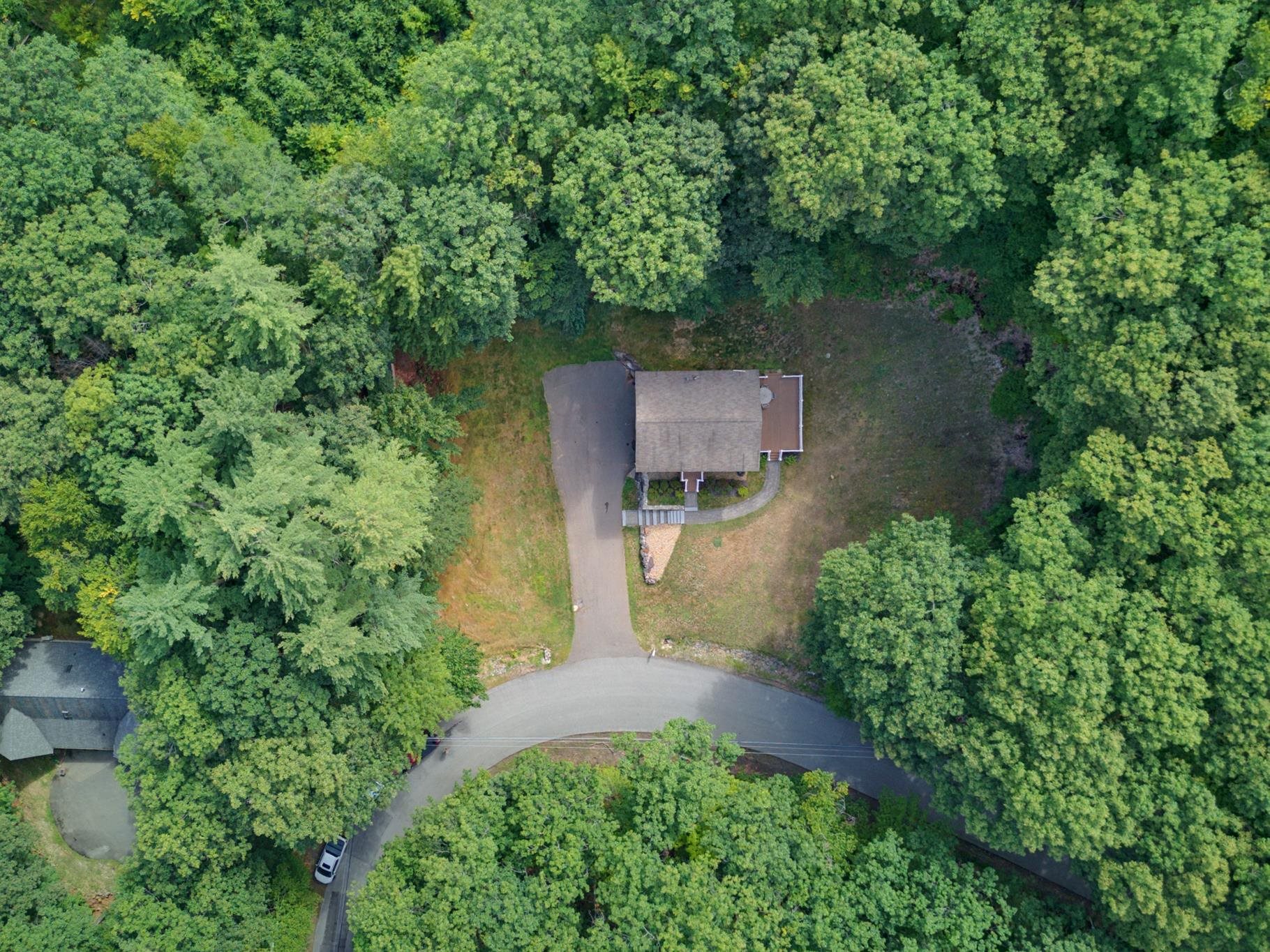 57 Greenleaf Trail Property Photo 43