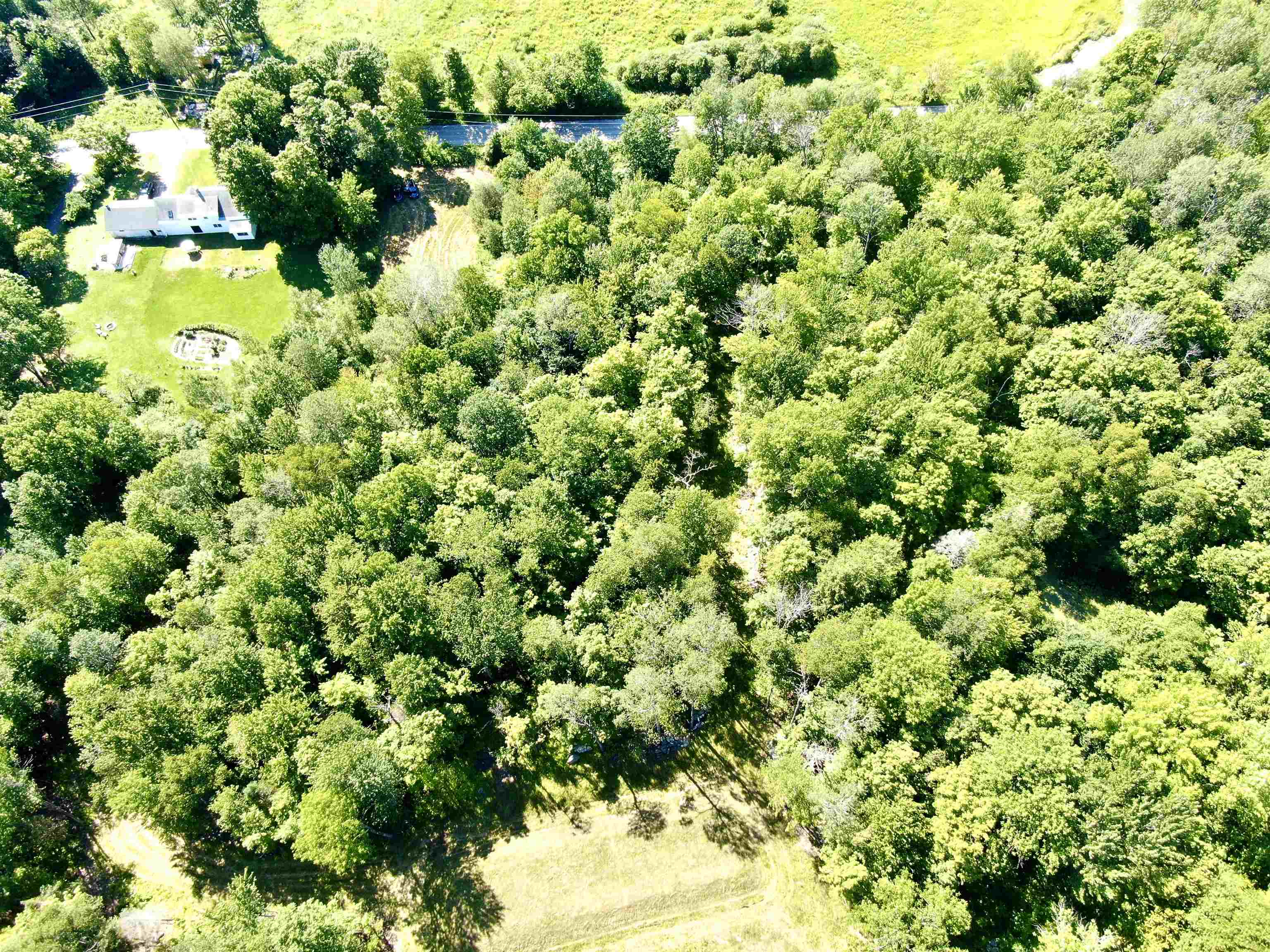 Sweet Road Property Photo 2