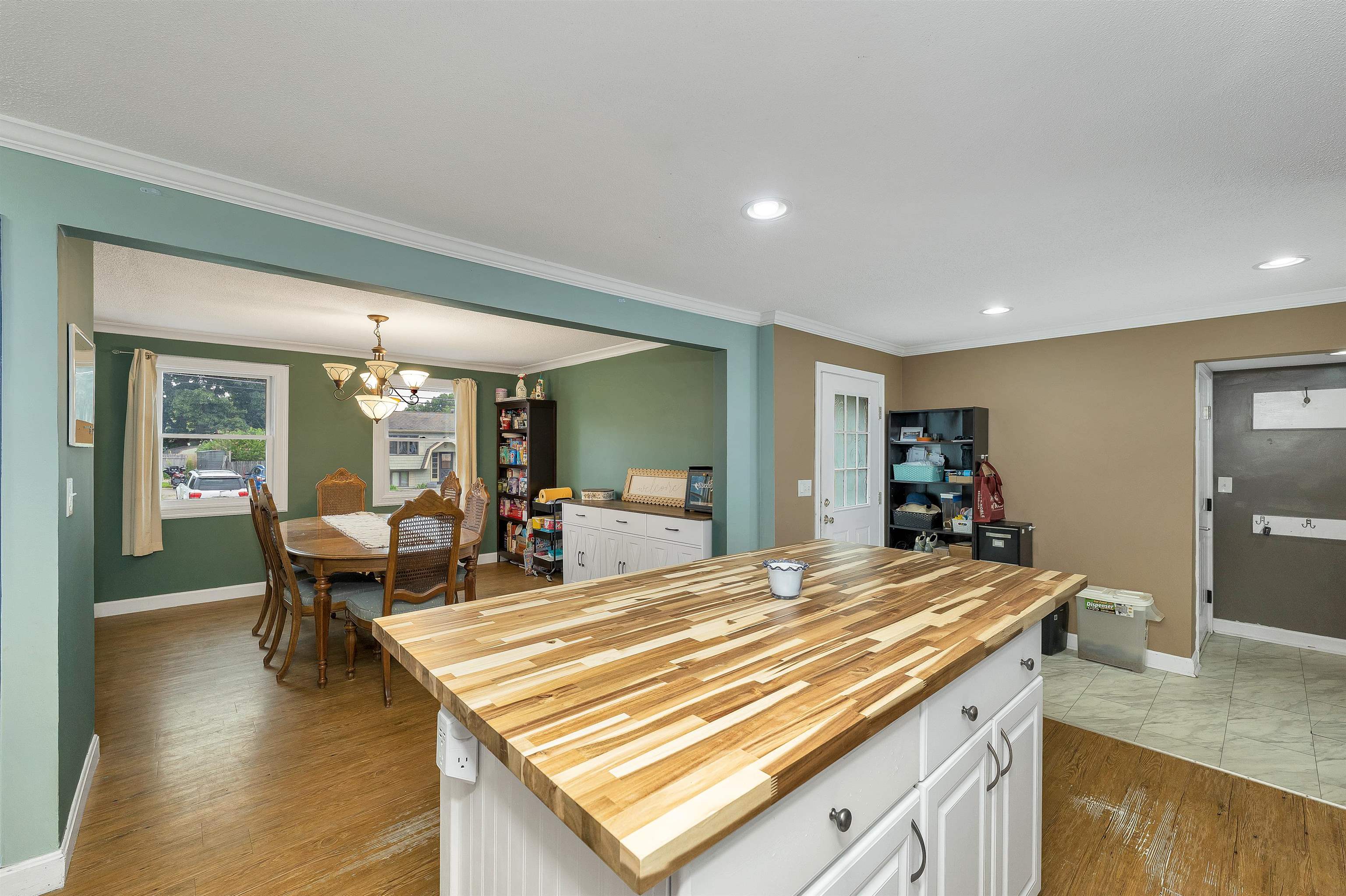 5 Bulova Drive Property Photo 6