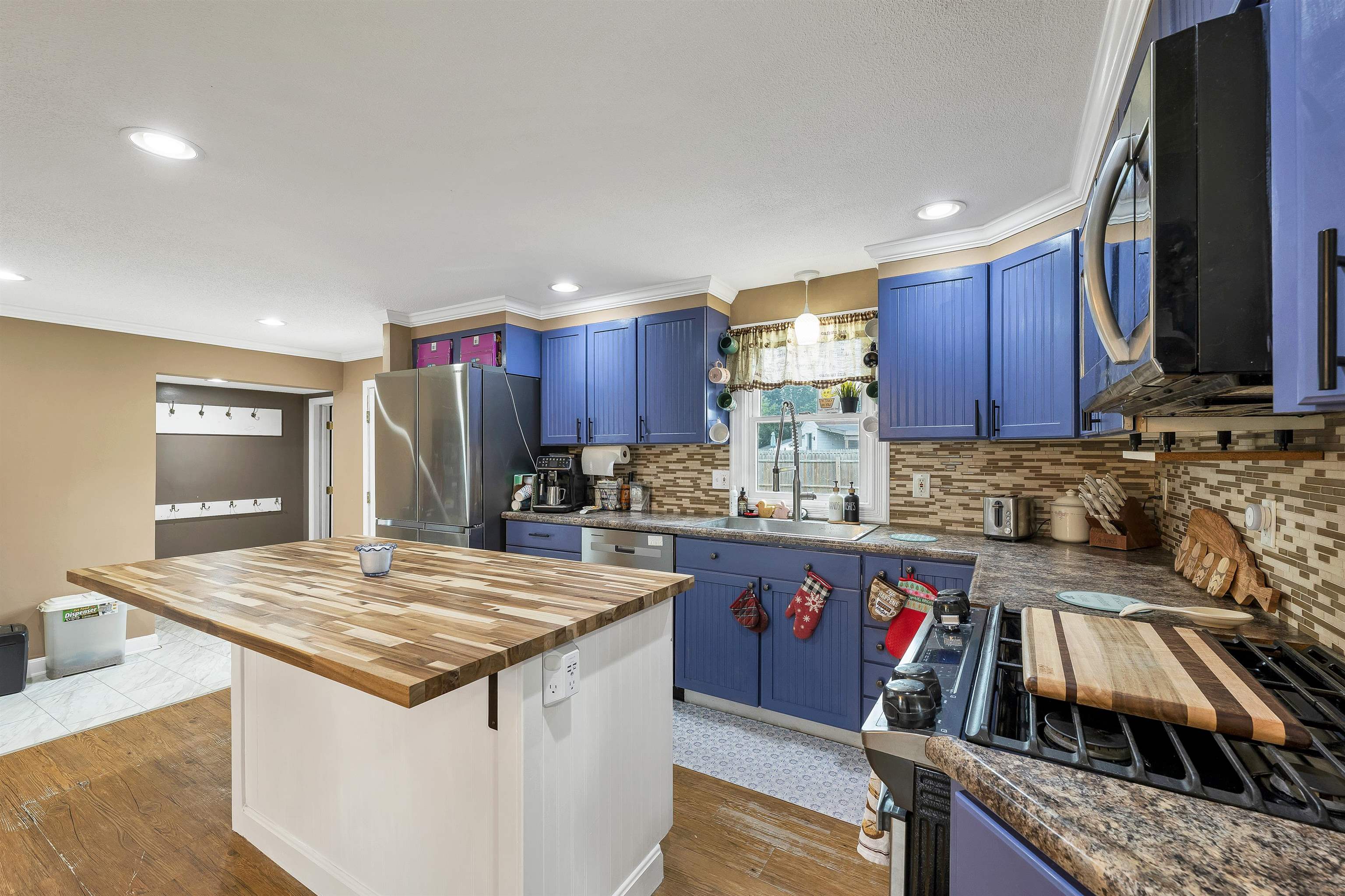 5 Bulova Drive Property Photo 7