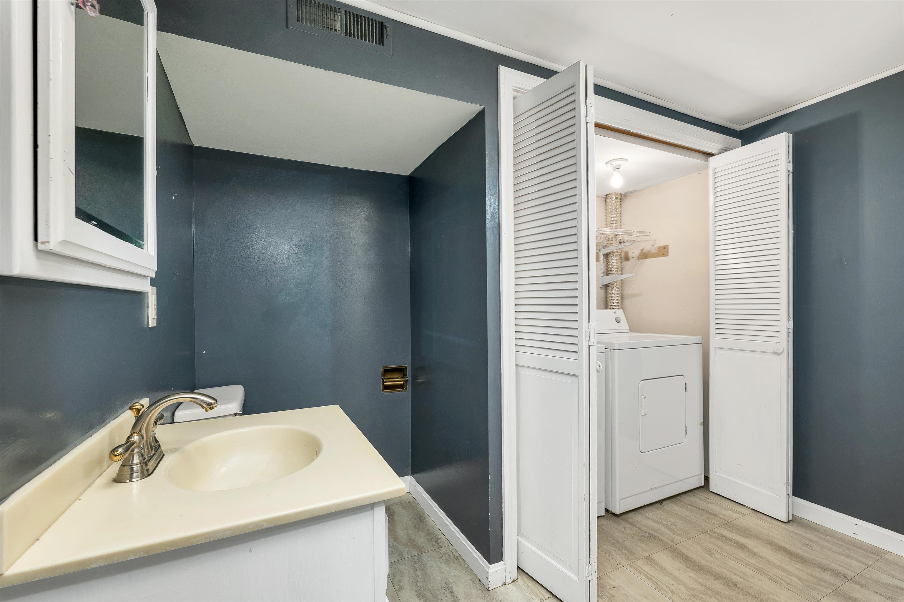 5 Bulova Drive Property Photo 29