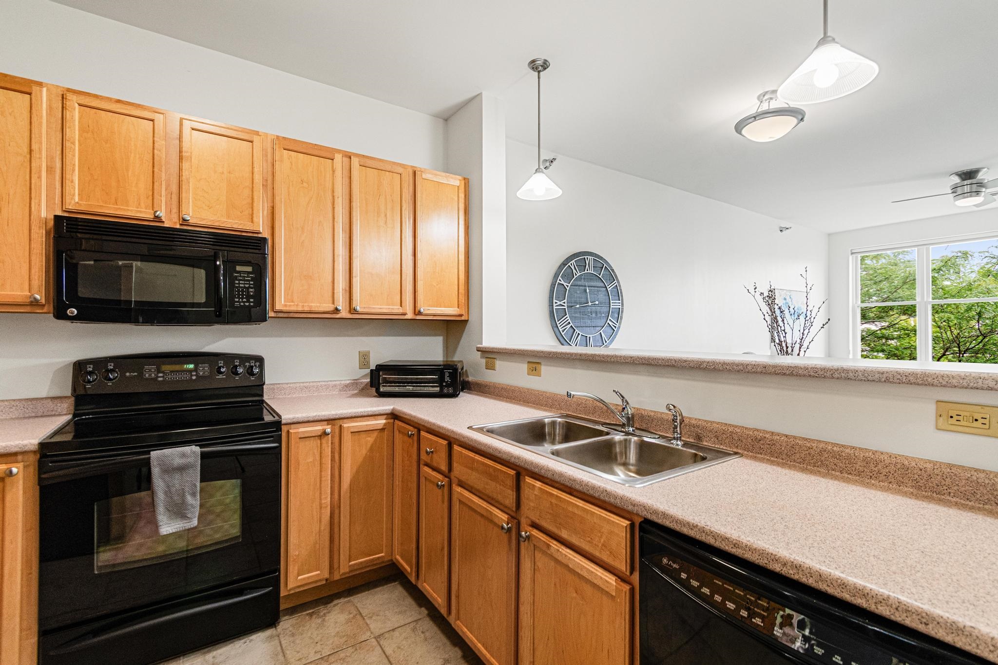 370 Farrell Street Property Photo 6