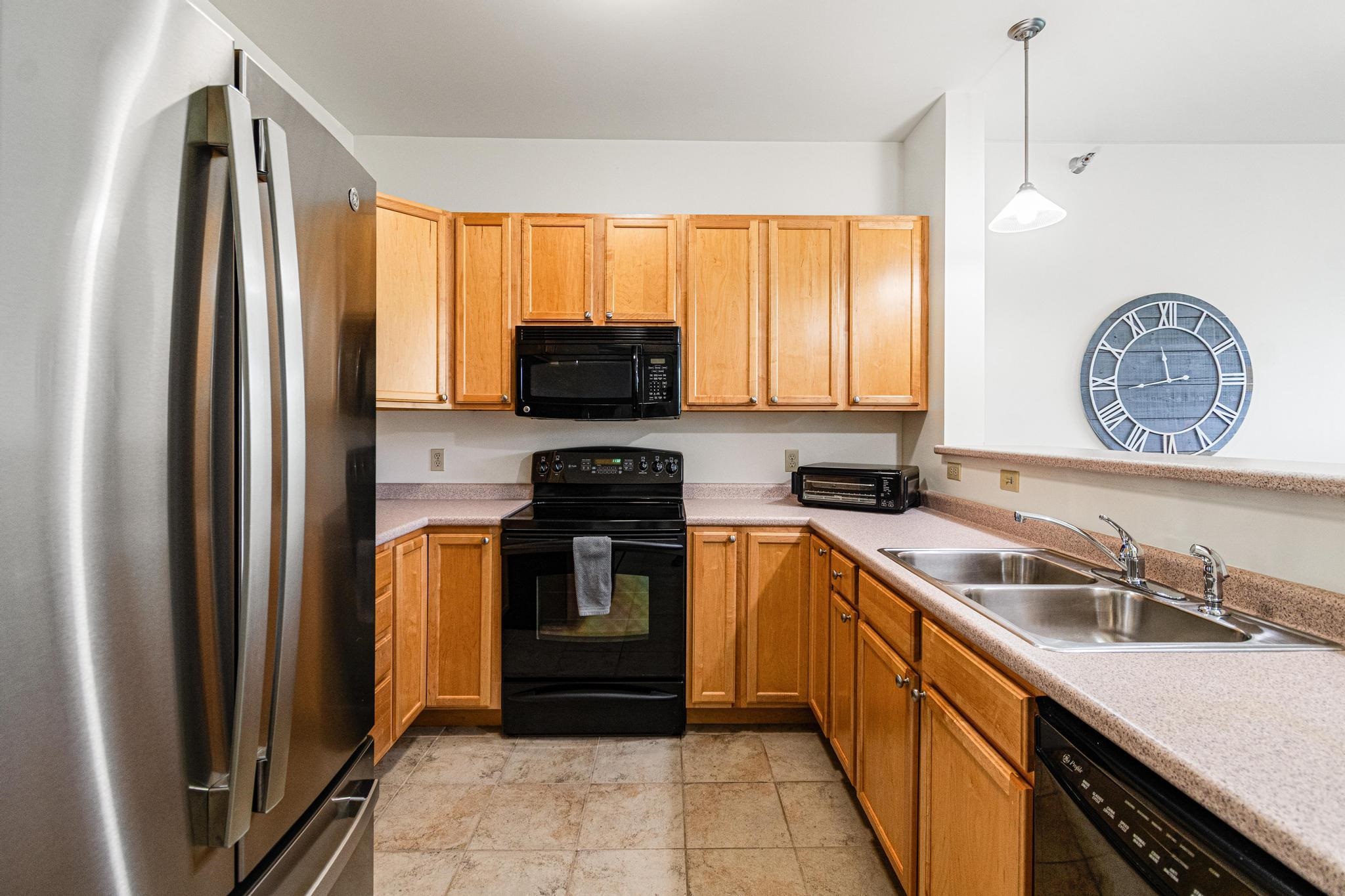 370 Farrell Street Property Photo 7