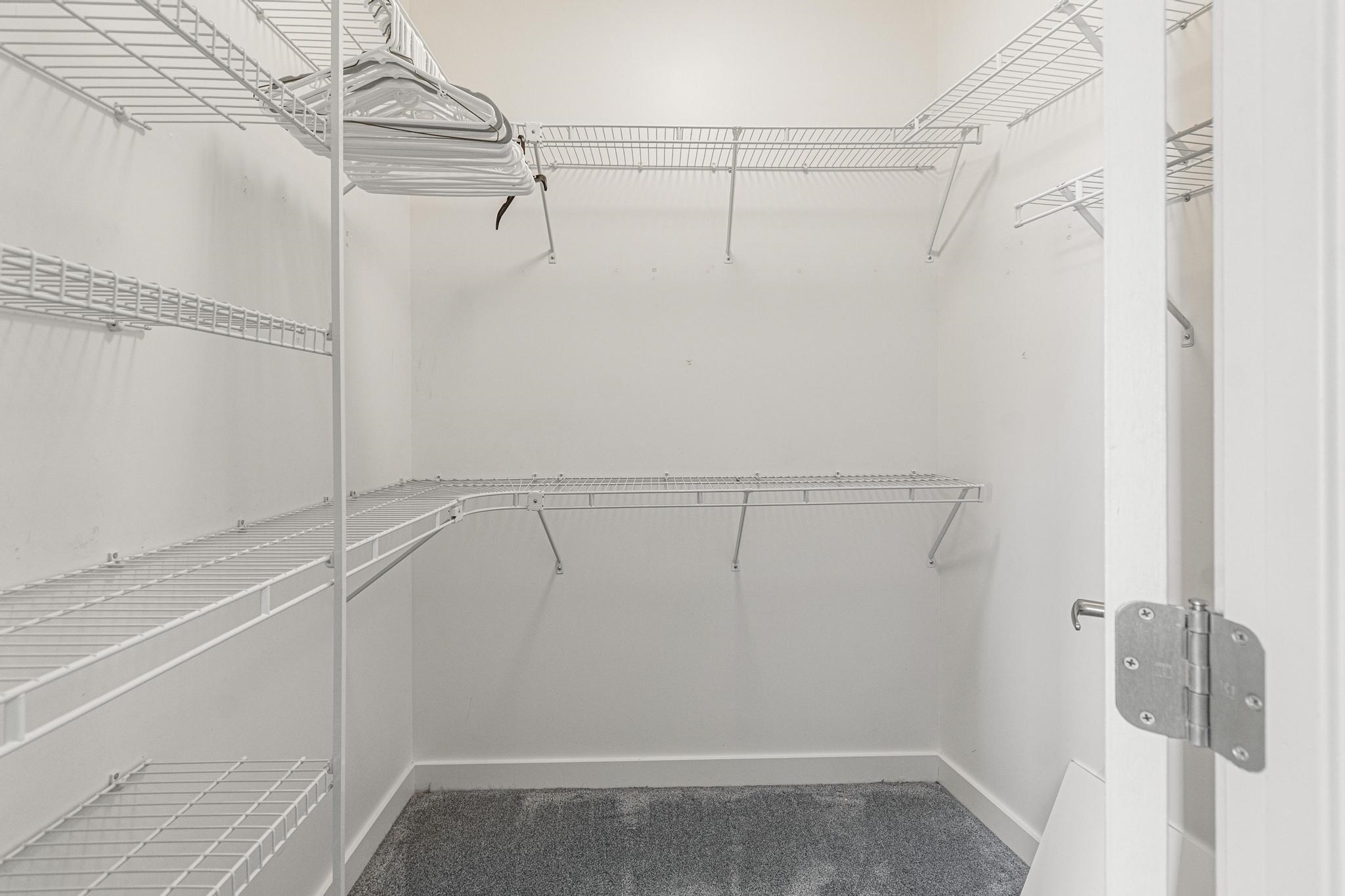 370 Farrell Street Property Photo 34