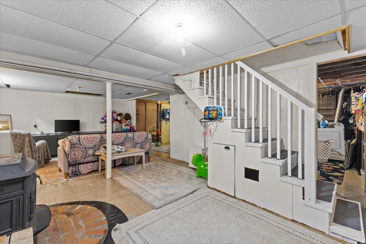 6 Edgewood Avenue Property Photo 28