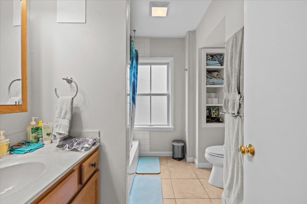 2233 Pucker Street Property Photo 29