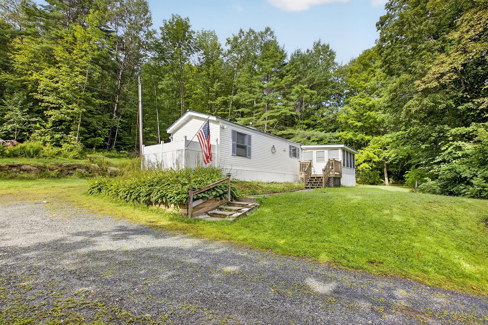 524 Route 114 Property Photo 1