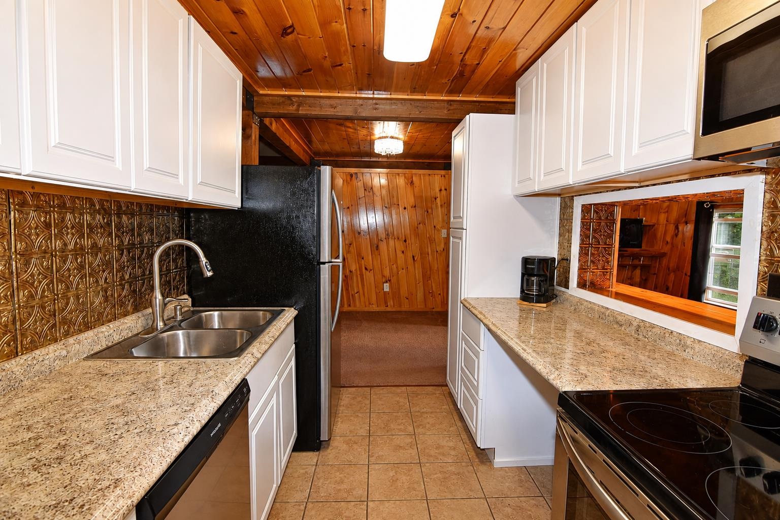 7 Ezra Stone Road Property Photo 12