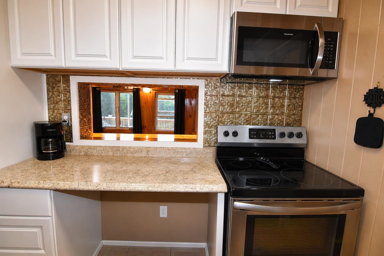 7 Ezra Stone Road Property Photo 17