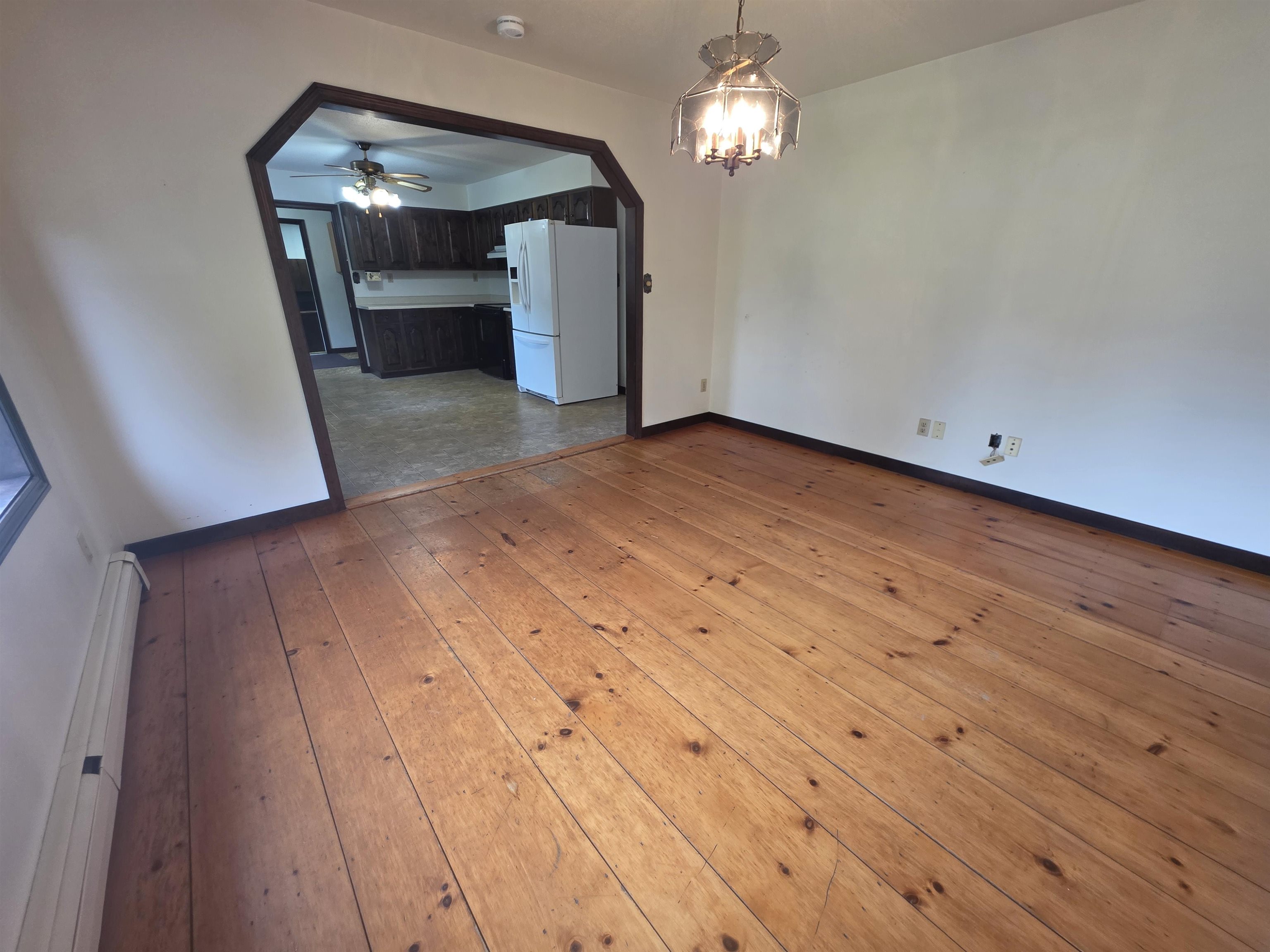 85 Carleton Boulevard Property Photo 10
