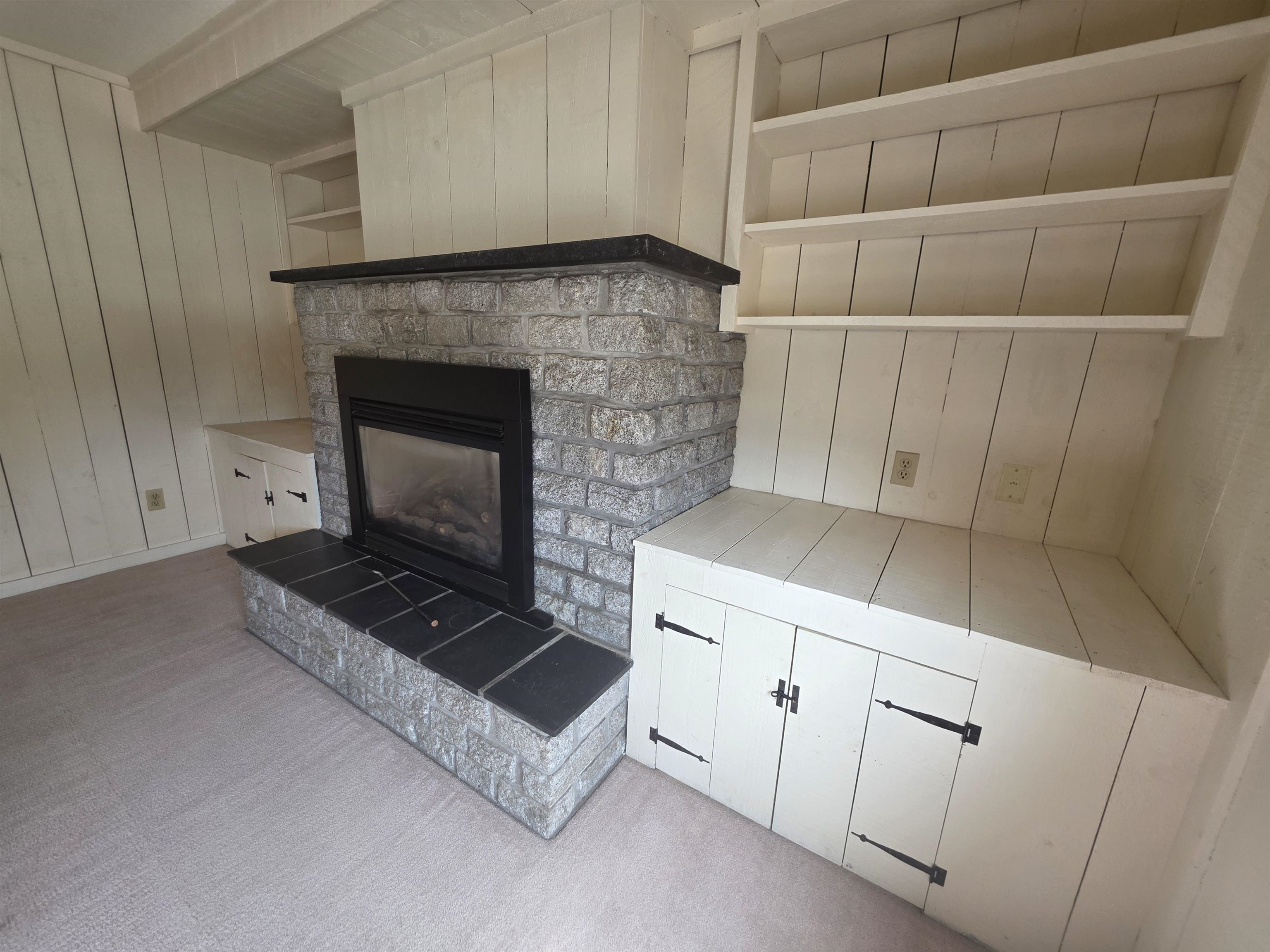 85 Carleton Boulevard Property Photo 14