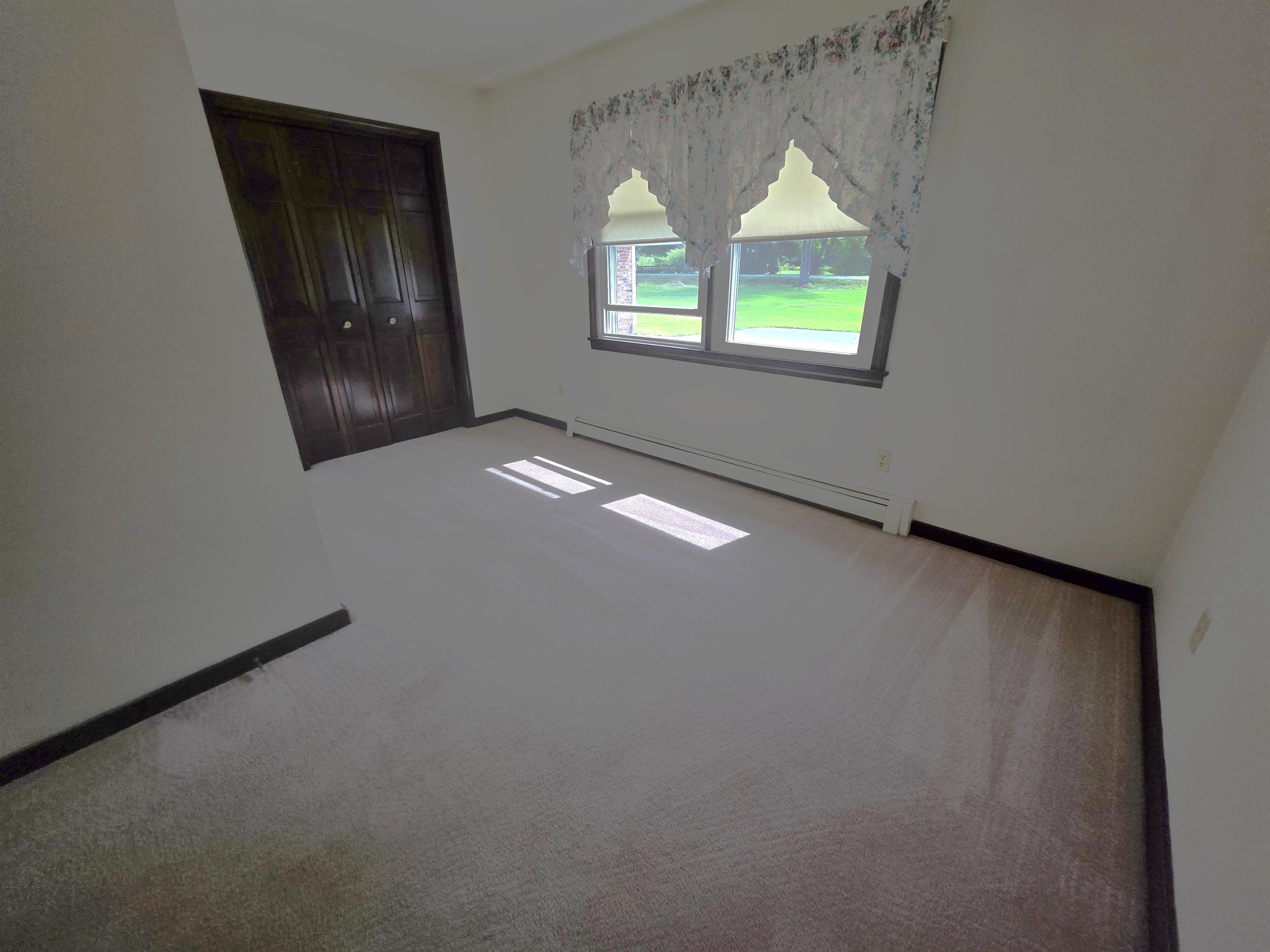85 Carleton Boulevard Property Photo 18