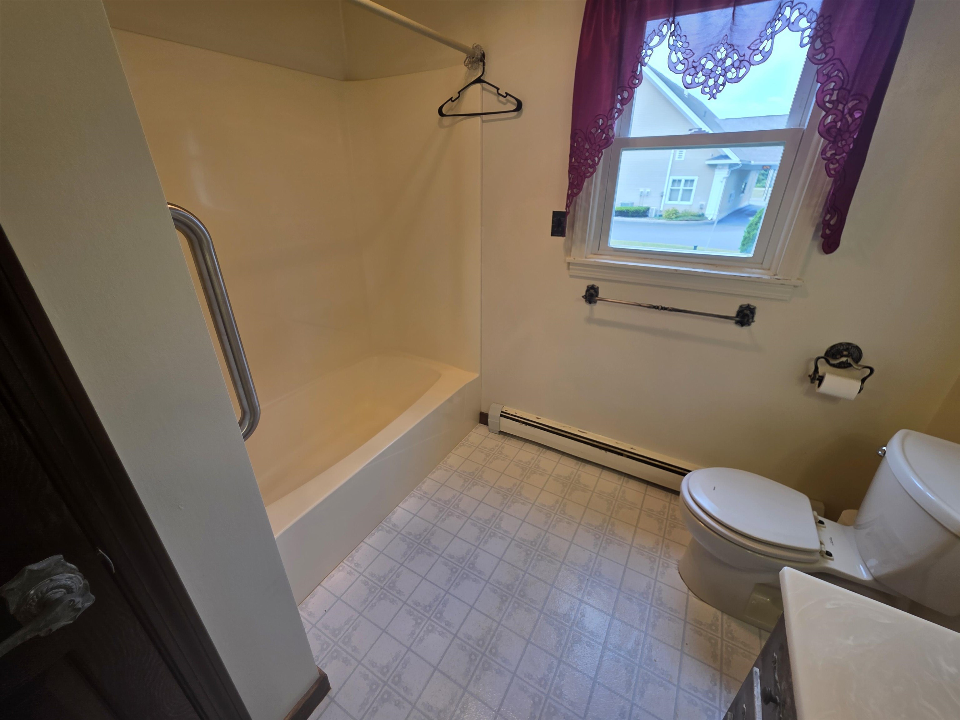 85 Carleton Boulevard Property Photo 24