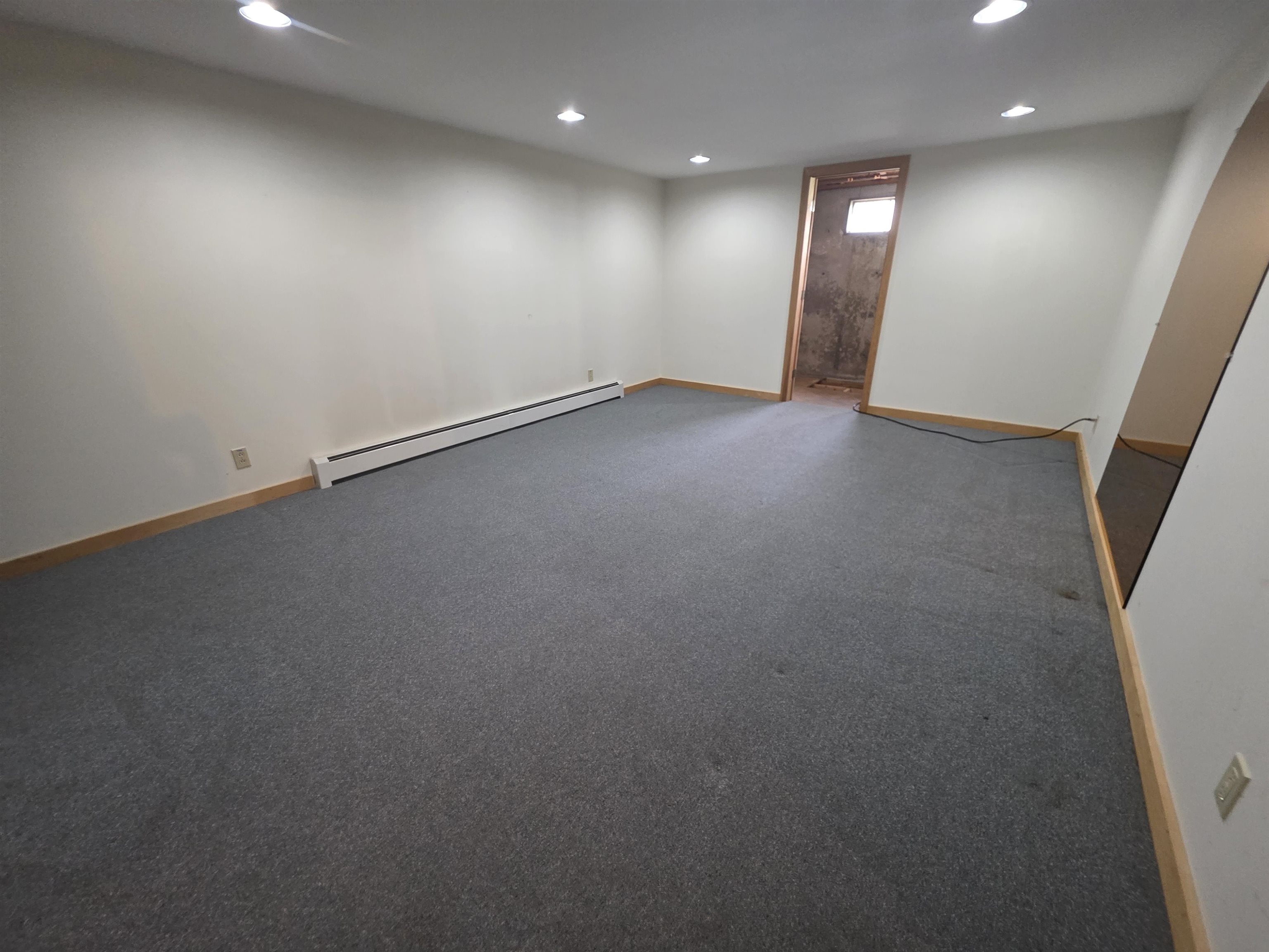 85 Carleton Boulevard Property Photo 28