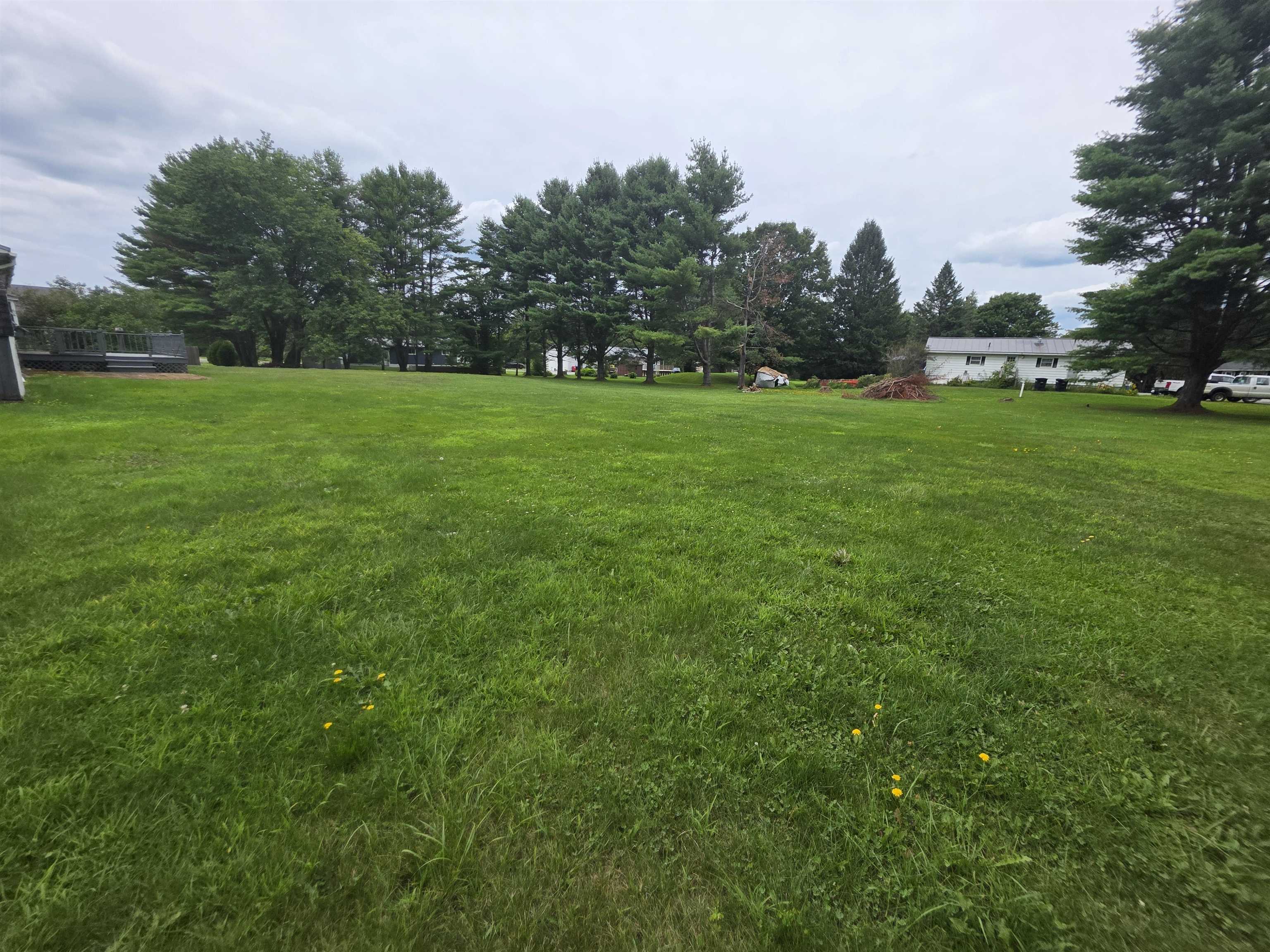85 Carleton Boulevard Property Photo 45
