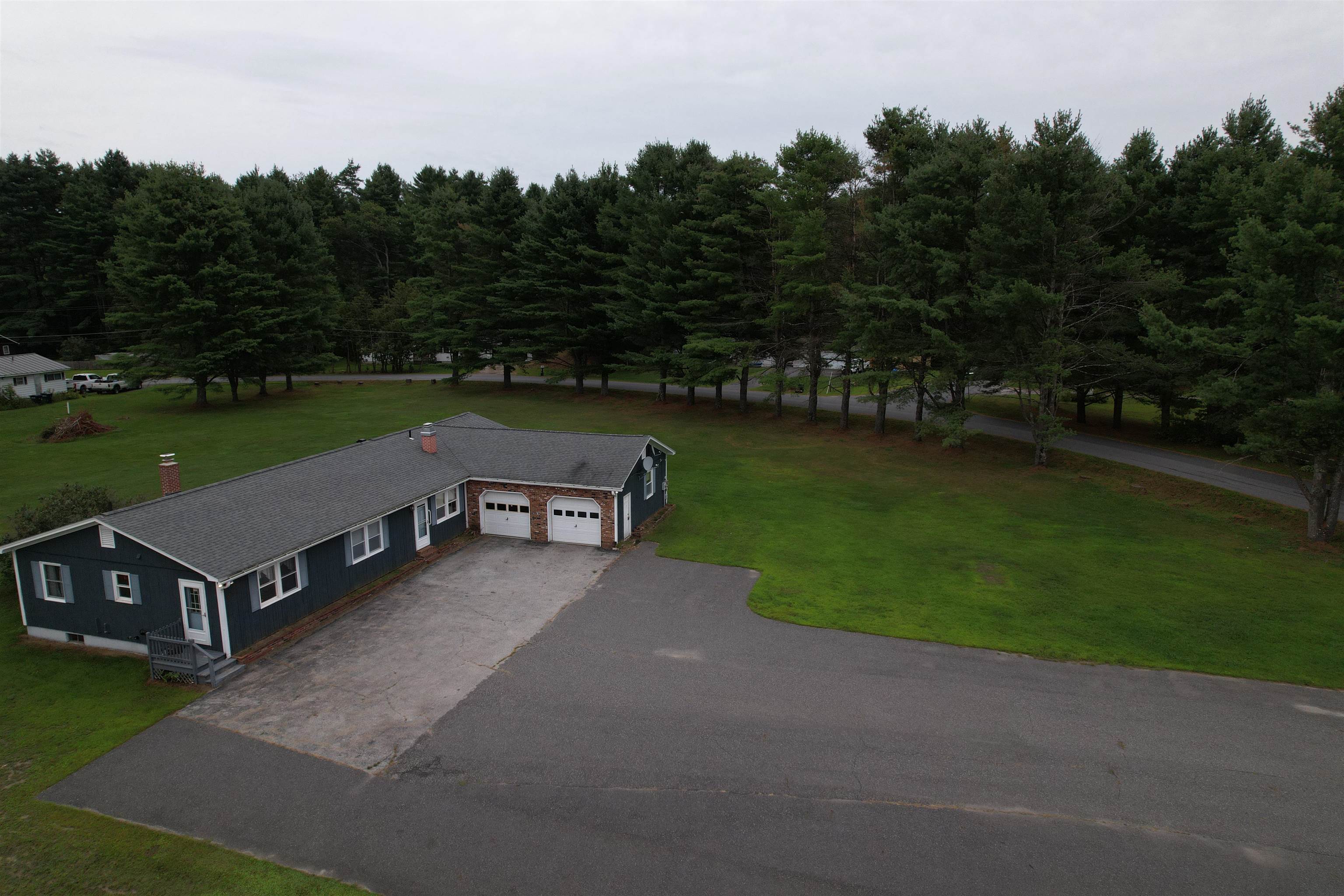 85 Carleton Boulevard Property Photo 55