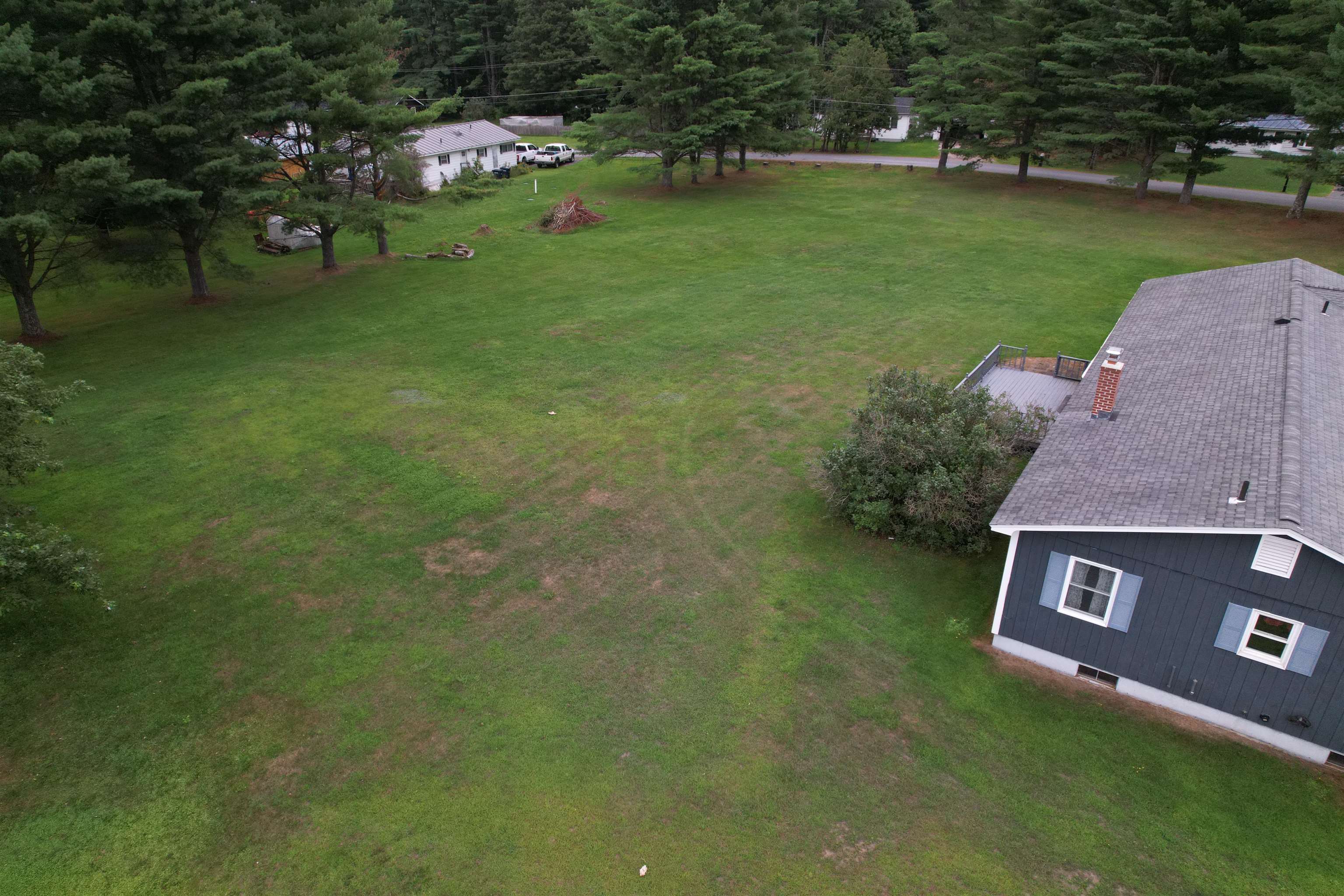 85 Carleton Boulevard Property Photo 57