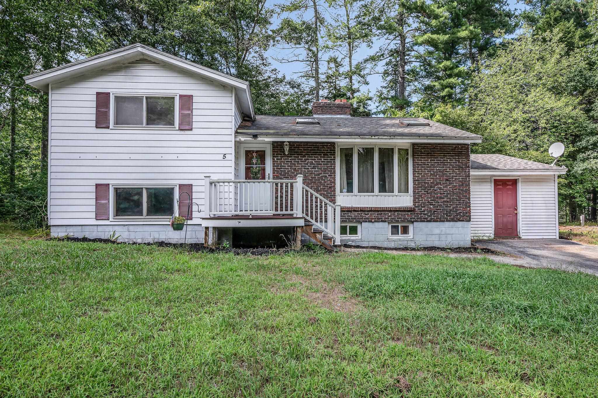 5 Mercury Lane Property Photo 1