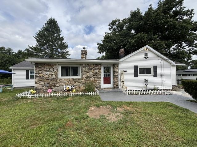 33 Beacon Hill Road Property Photo 1