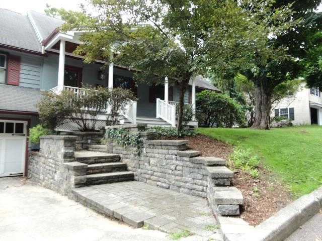 95 Crescent Road Property Photo 3