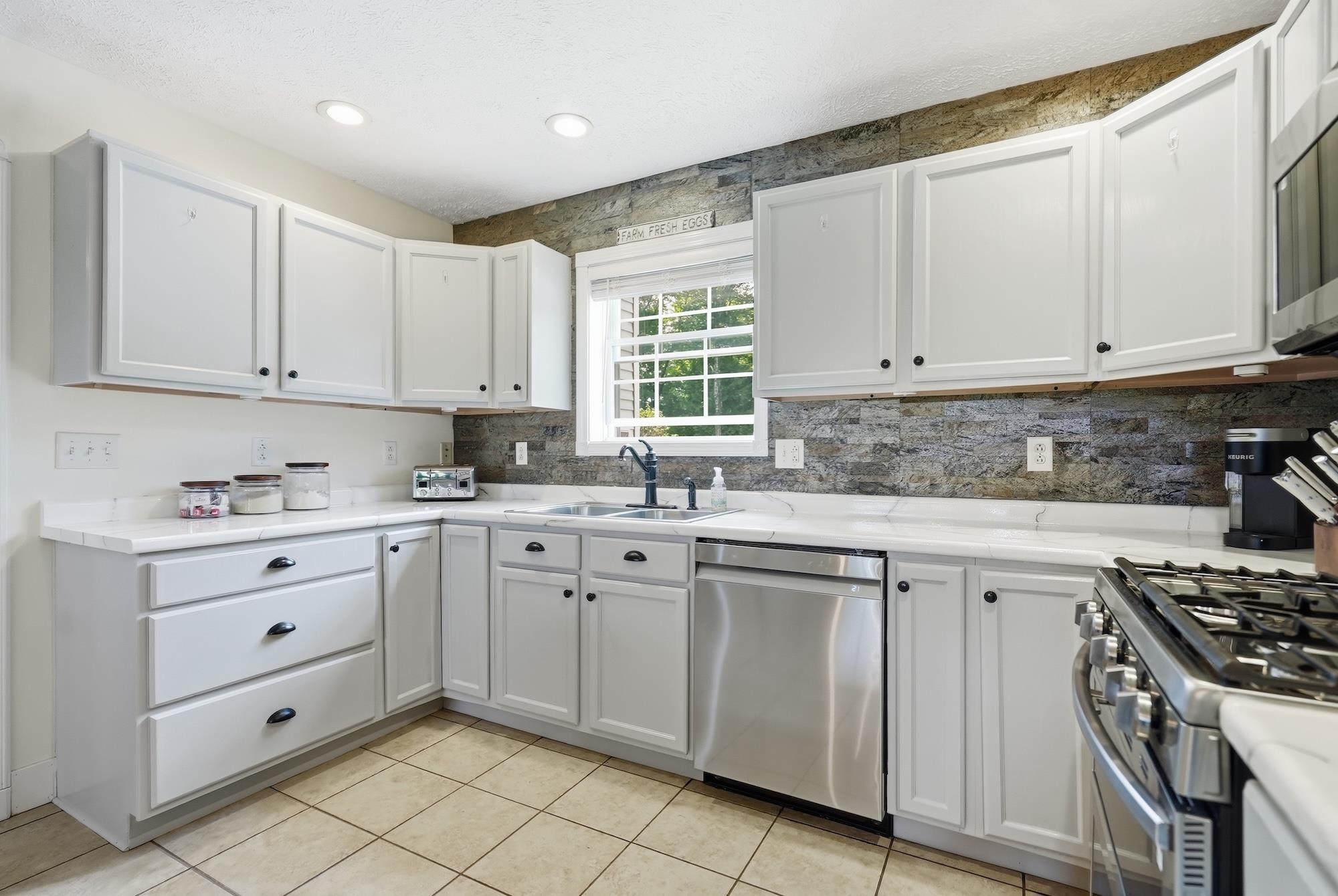 3561 Rice Hill Road Property Photo 10
