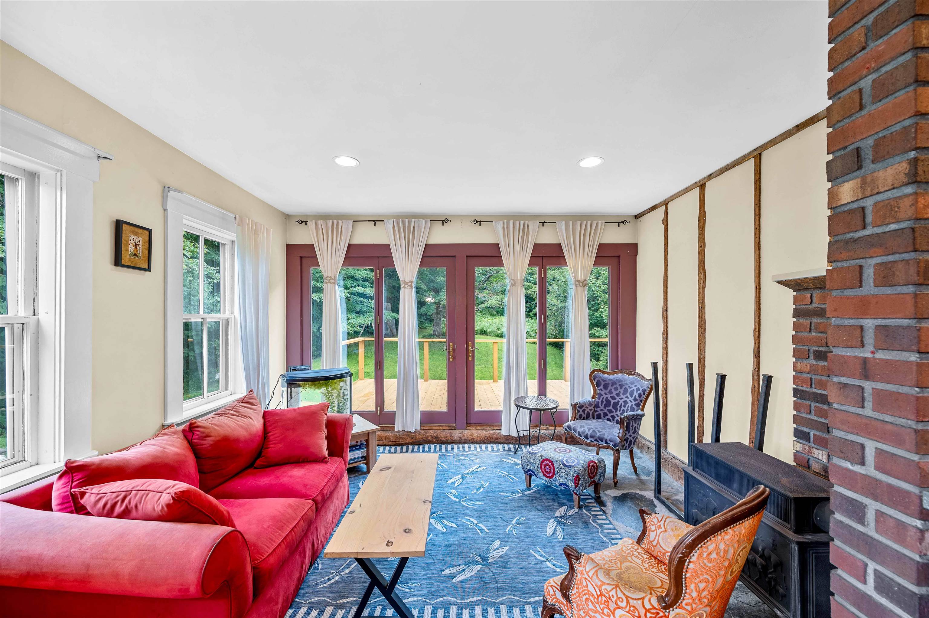 711 Scribner Road Property Photo 11