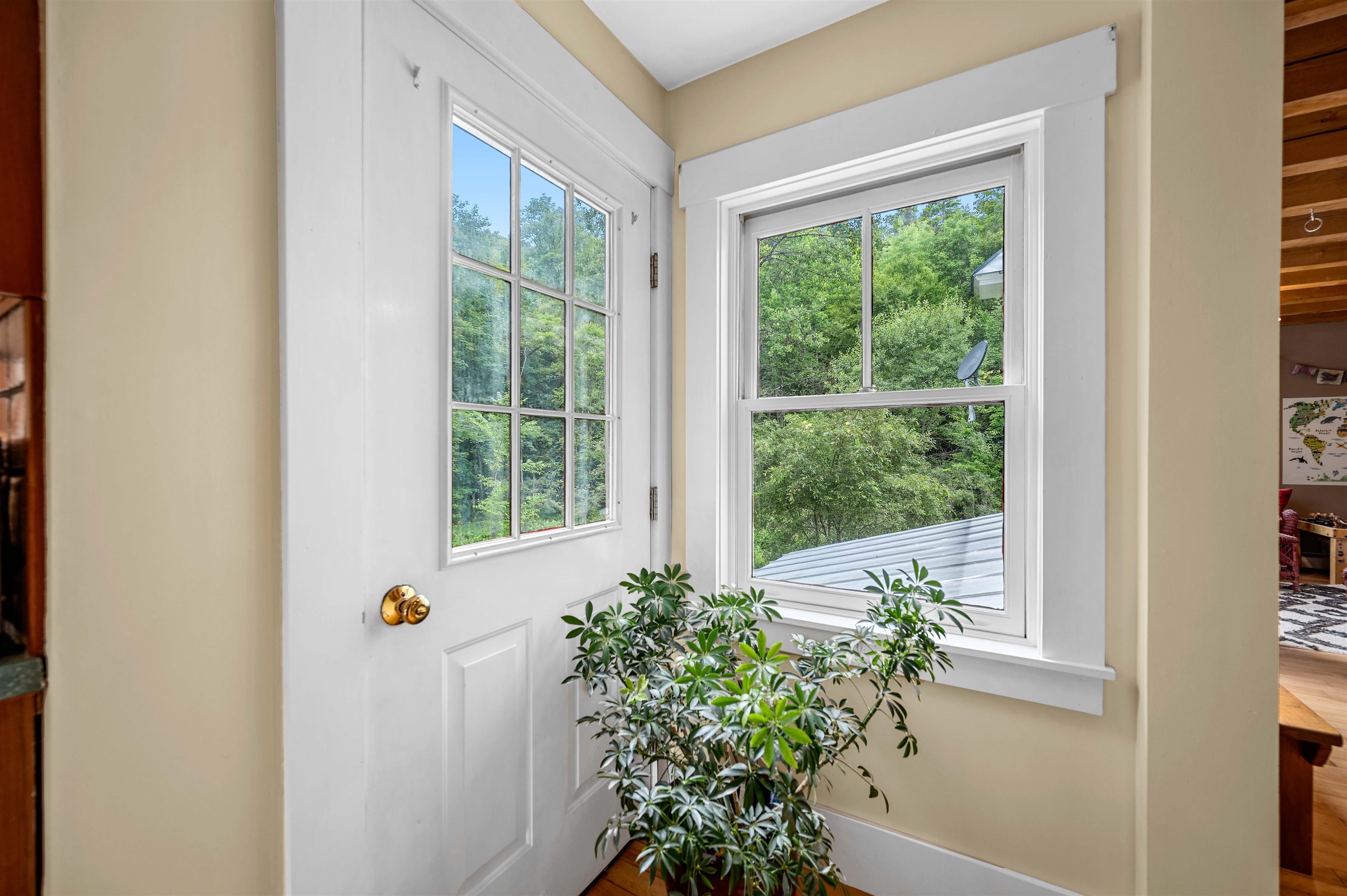 711 Scribner Road Property Photo 20