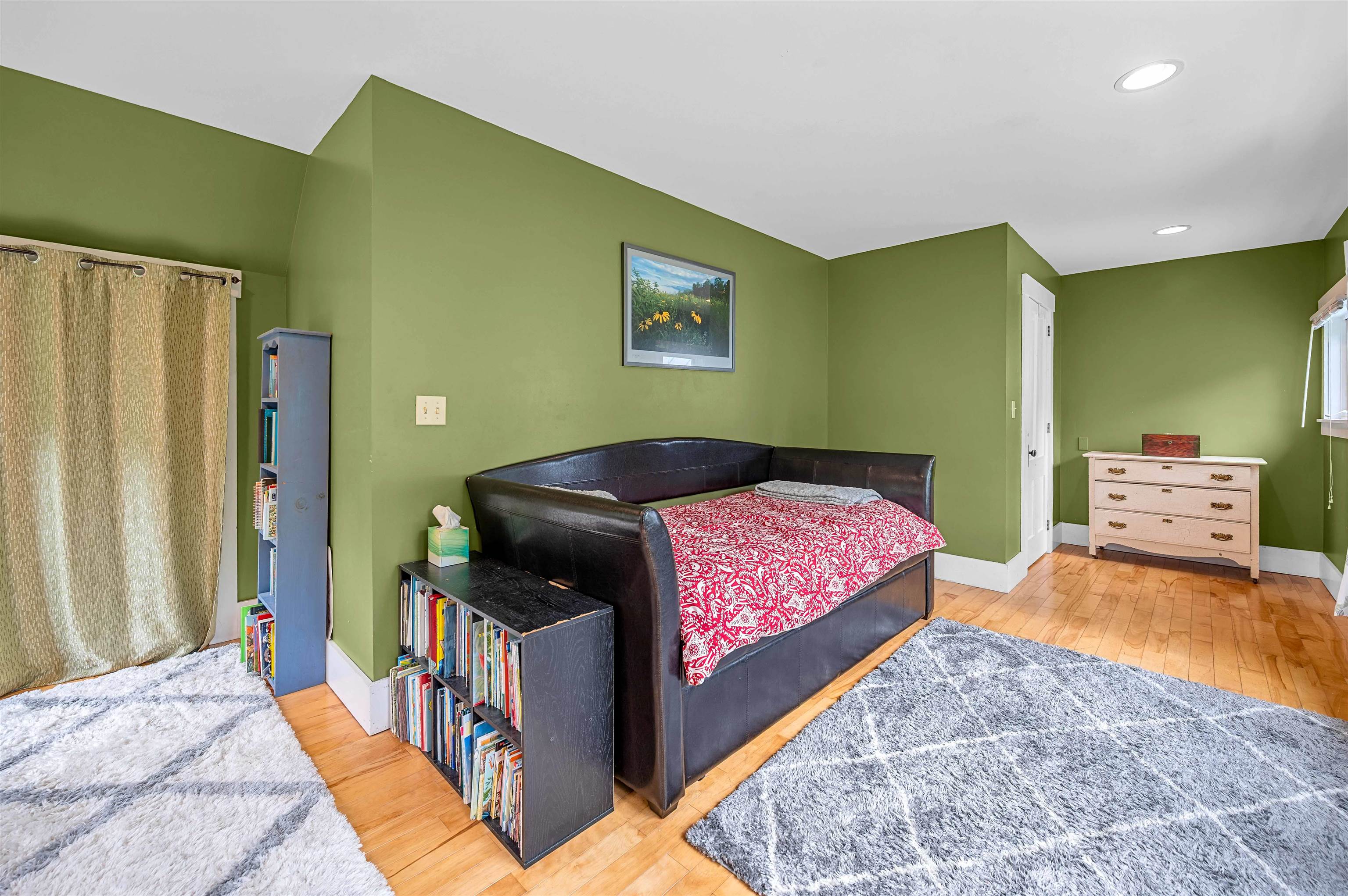 711 Scribner Road Property Photo 35