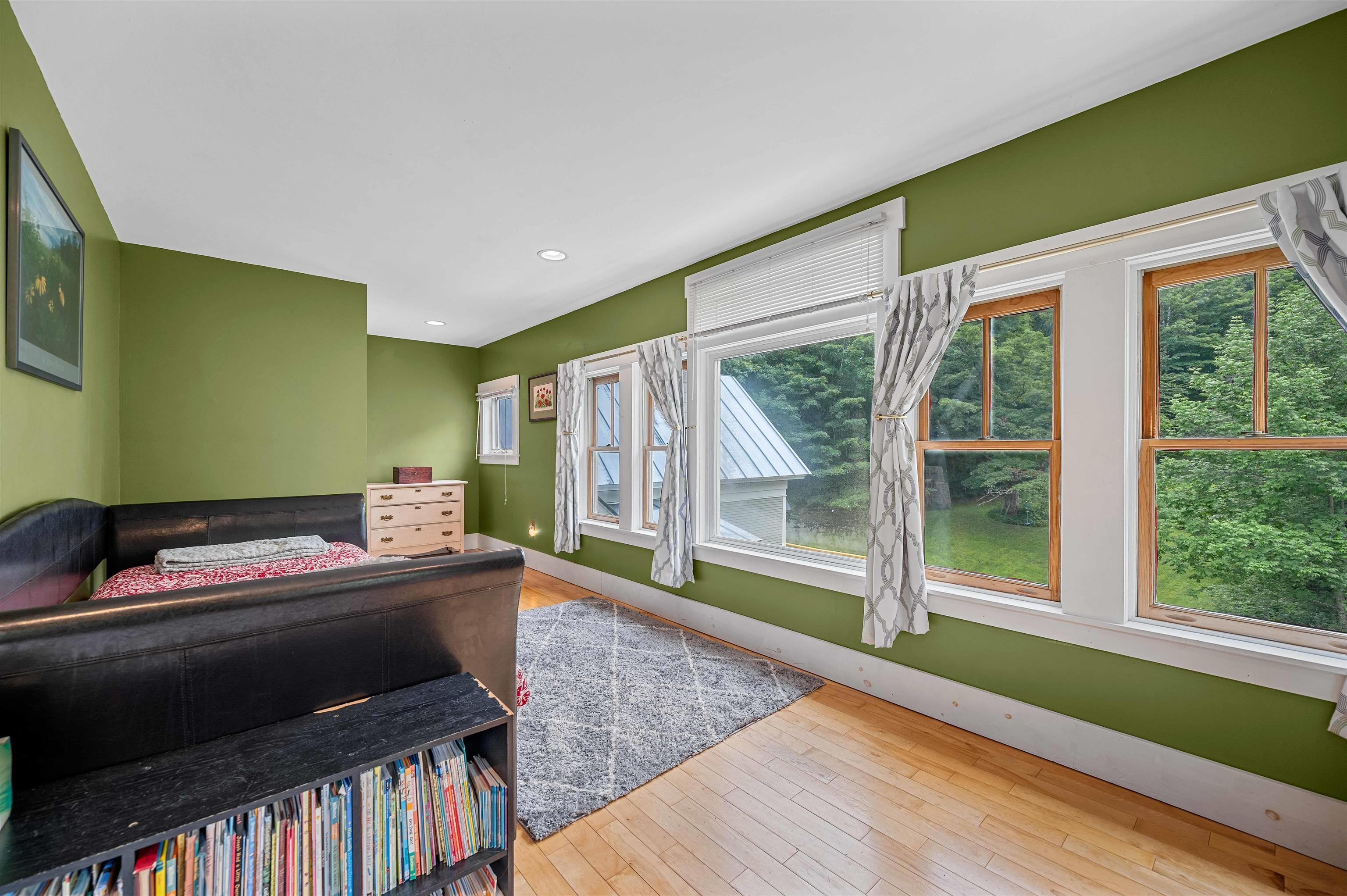 711 Scribner Road Property Photo 37