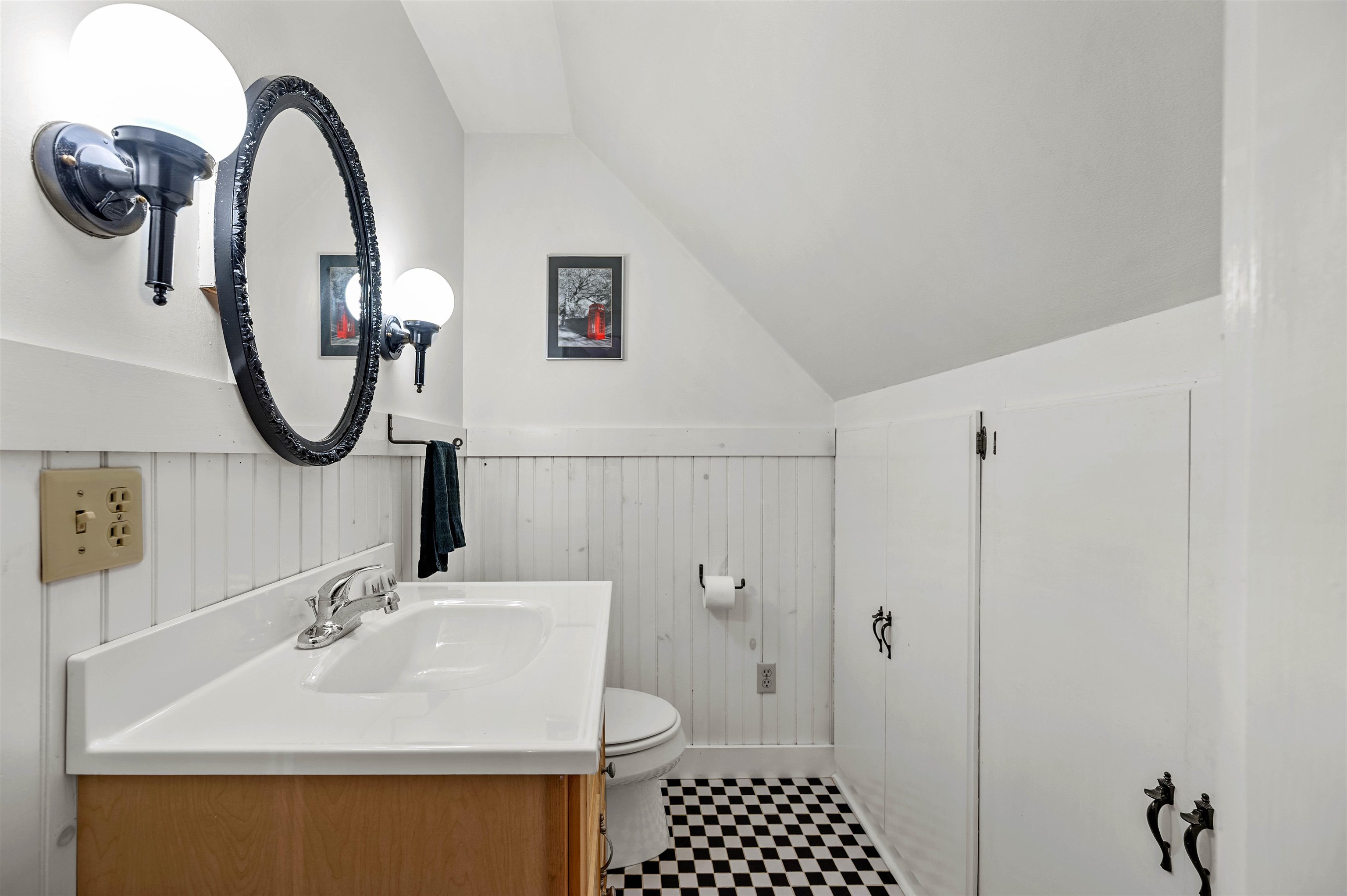 711 Scribner Road Property Photo 43
