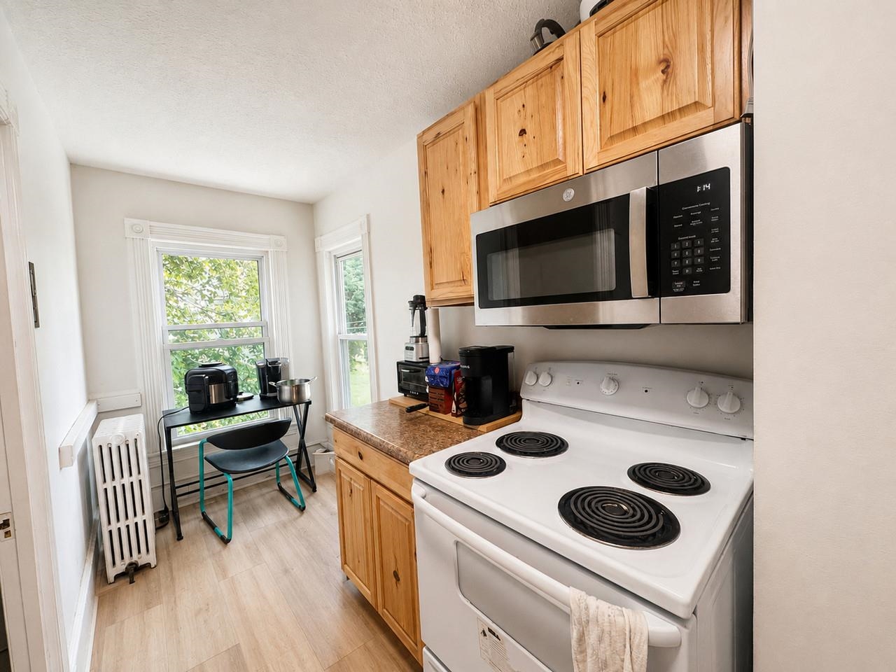 100 Buell Street Property Photo 11