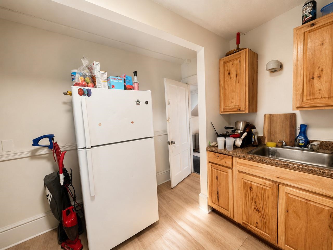 100 Buell Street Property Photo 12