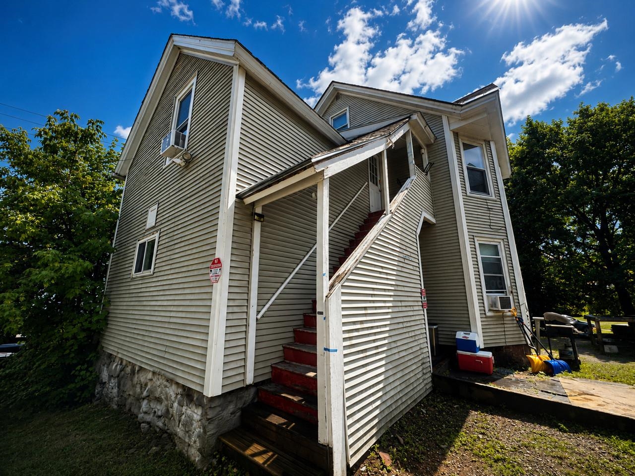100 Buell Street Property Photo 25