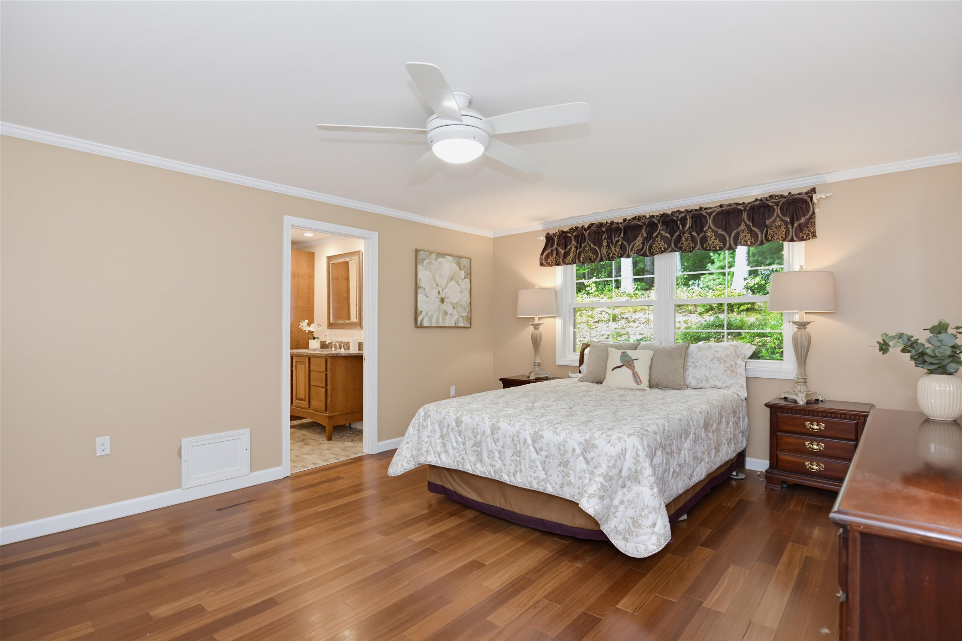 17 Olde English Road Property Photo 22