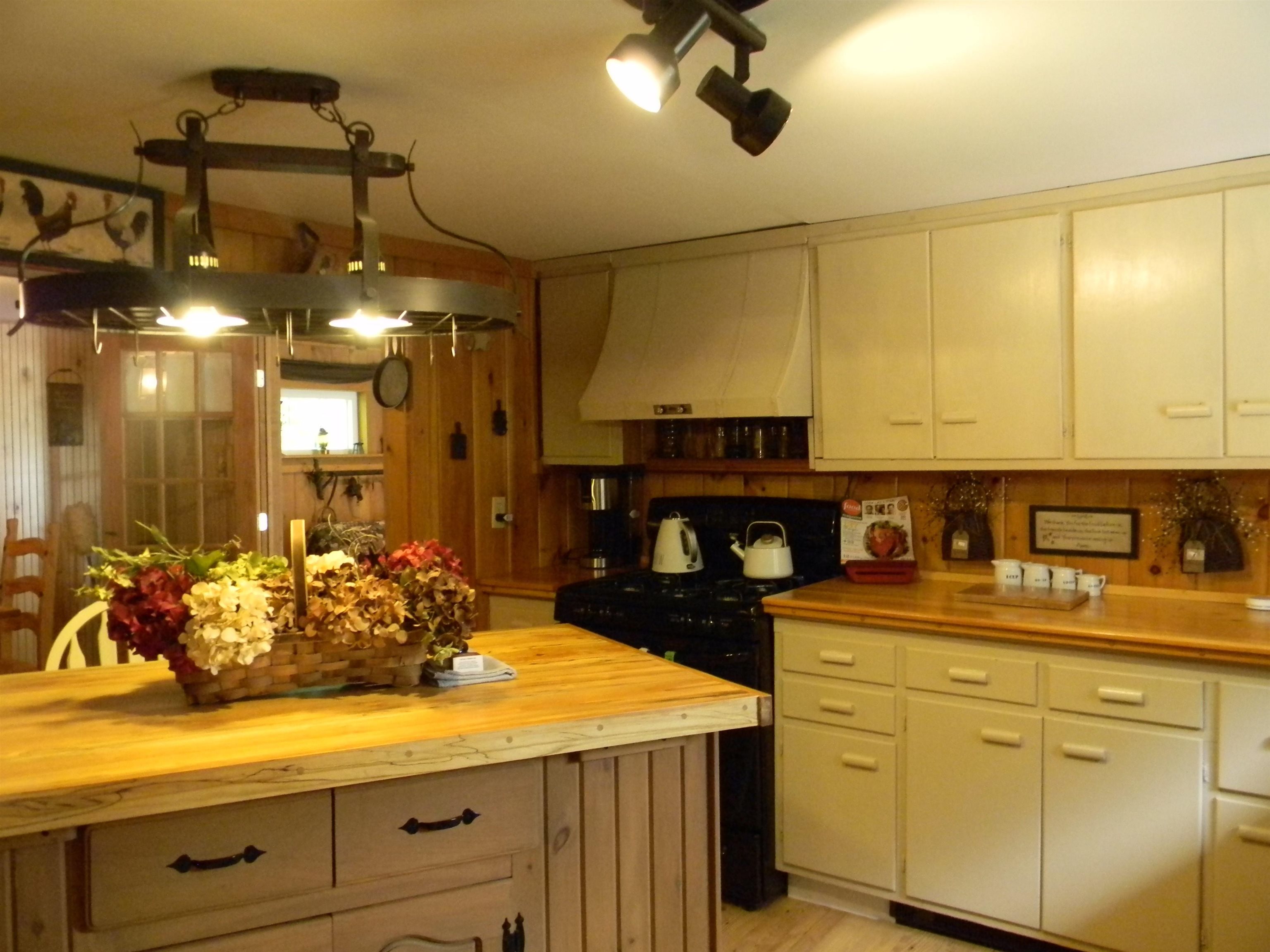 422 New Hampshire Route 110 Property Photo 18