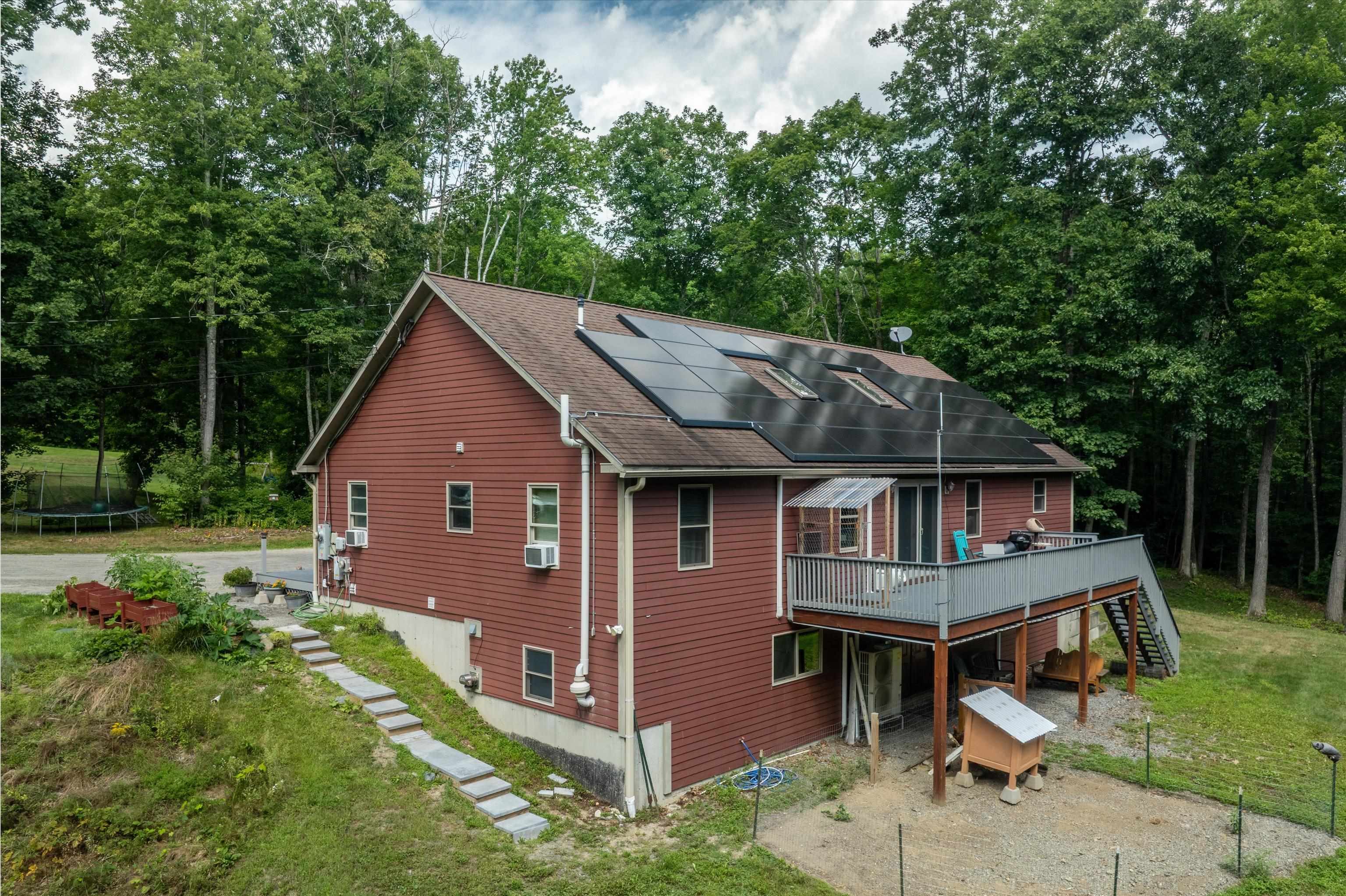46 Pearce Circle Property Photo 3