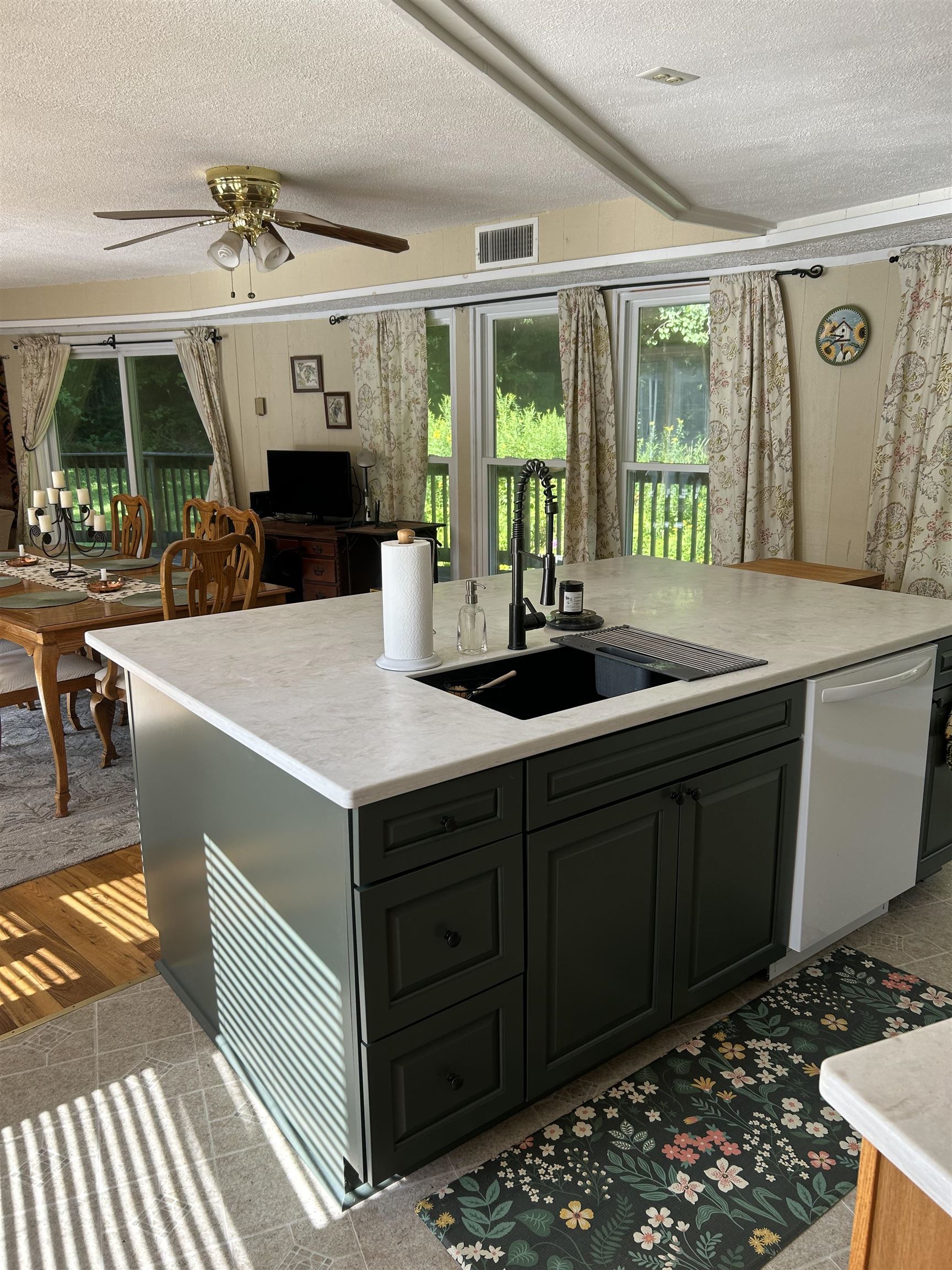 17 Willis Road Property Photo 6