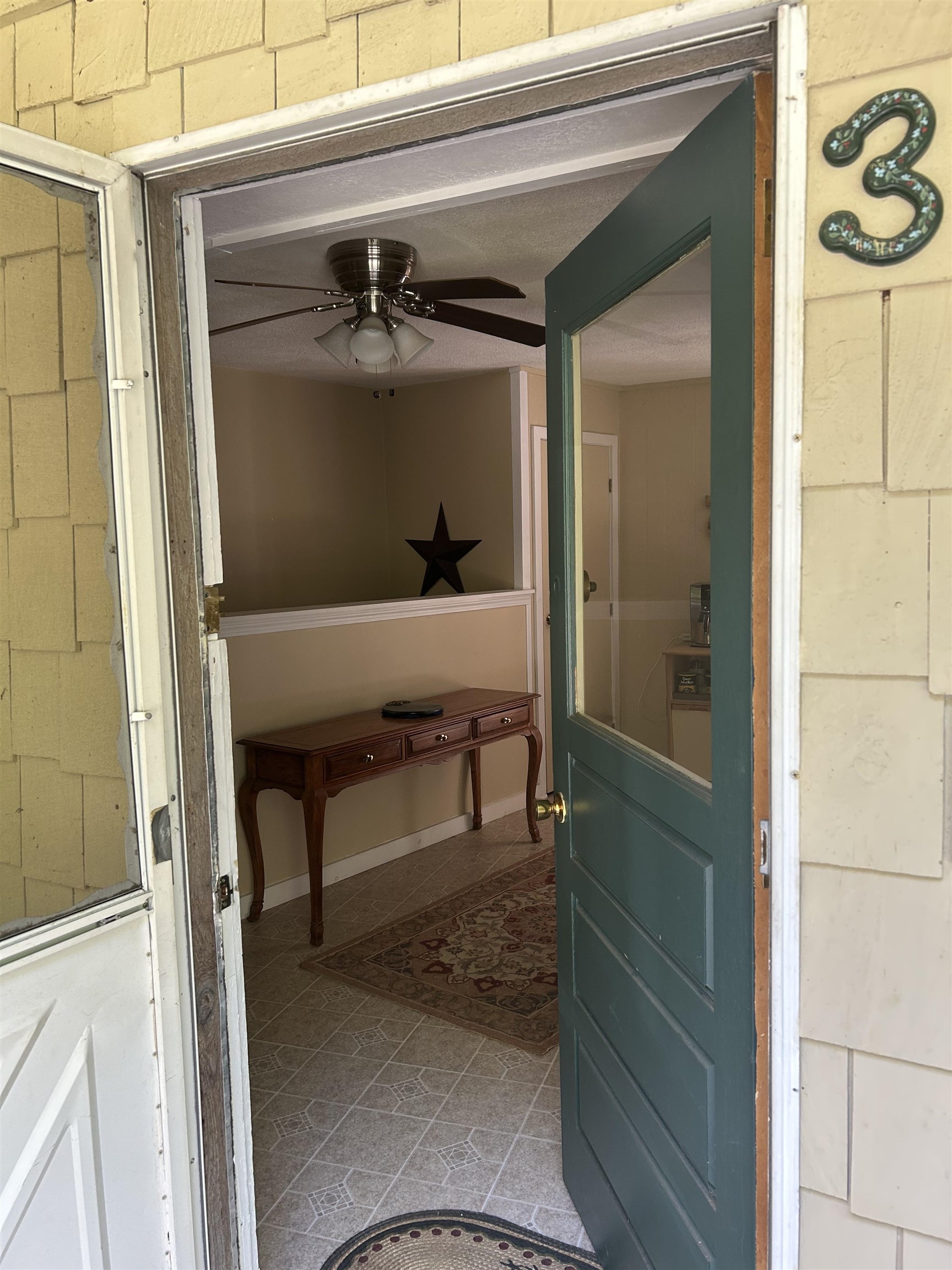 17 Willis Road Property Photo 12